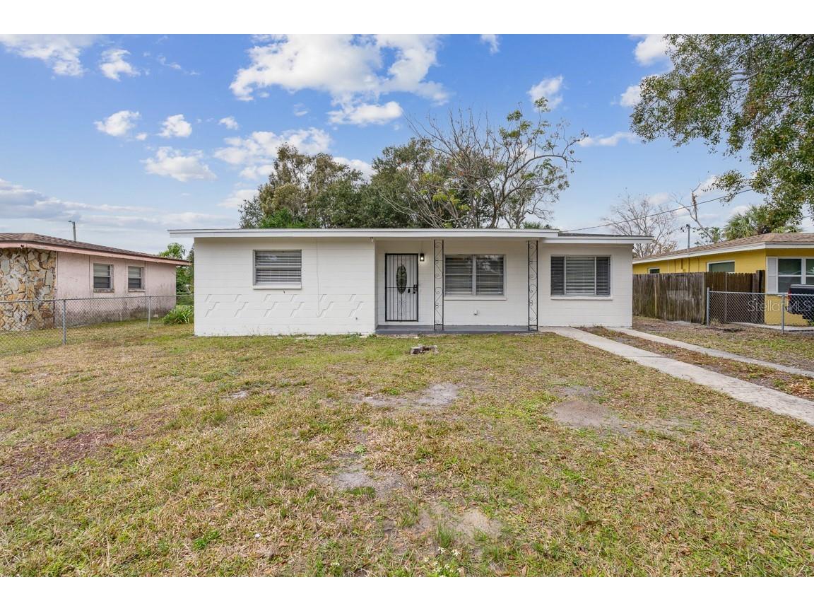 5209 S 82nd Street Tampa FL 33619 T3498156 image1