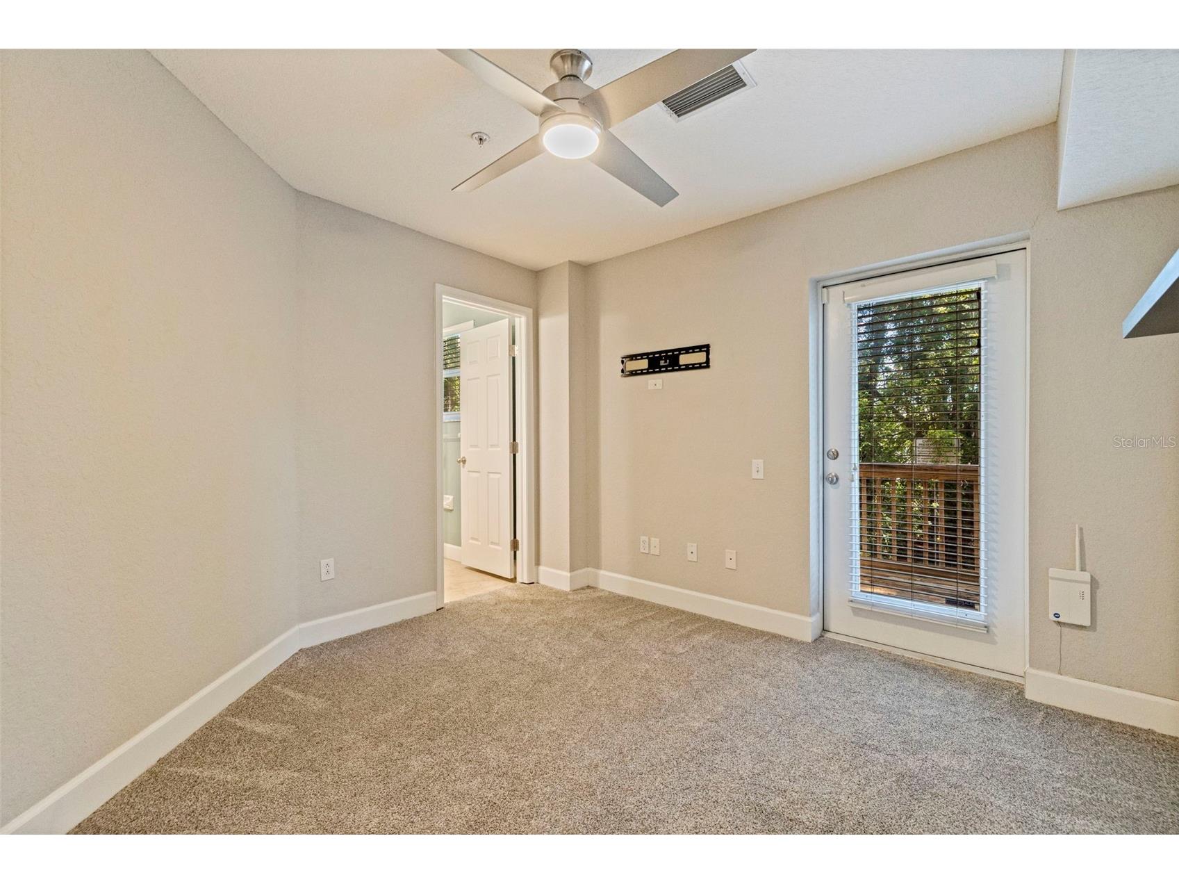 521 101st Avenue N Saint Petersburg FL 33702 TB8525741 image5