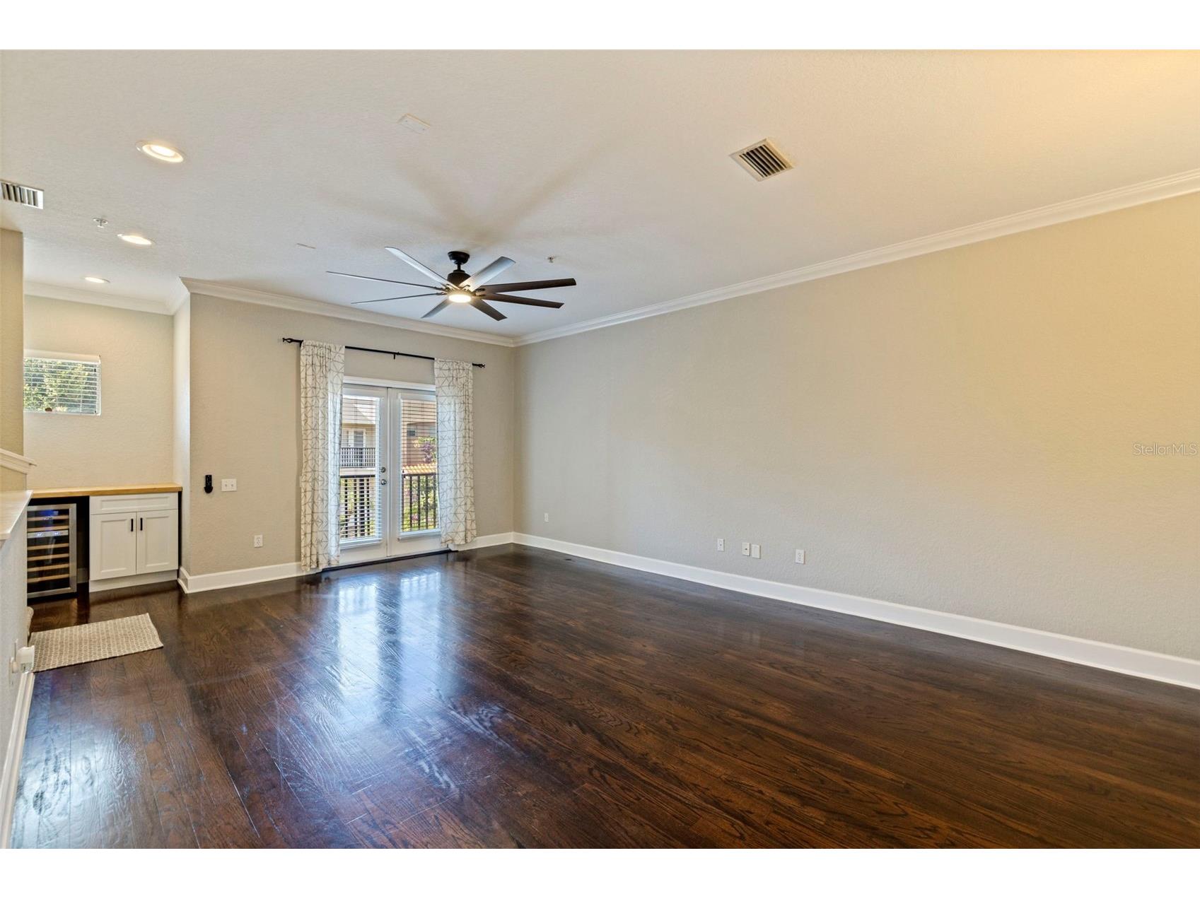 521 101st Avenue N Saint Petersburg FL 33702 TB8525741 image8