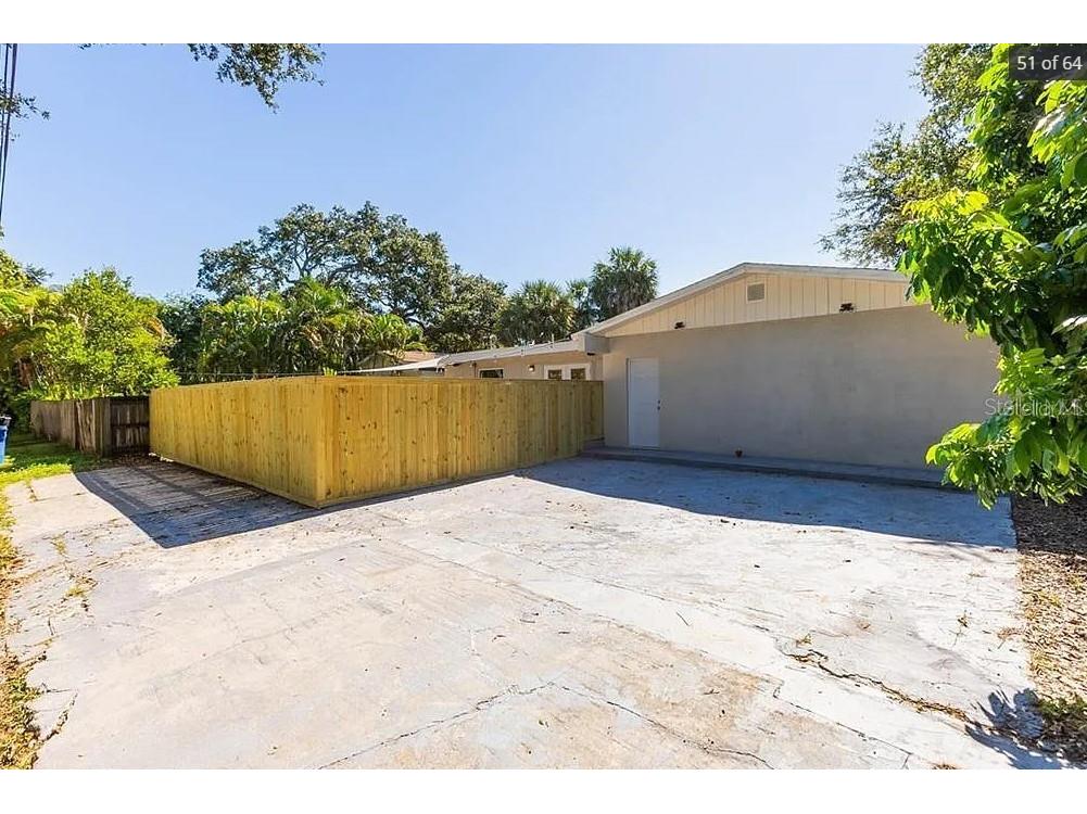 521 35th Avenue NE Saint Petersburg FL 33704 A4668738 image6