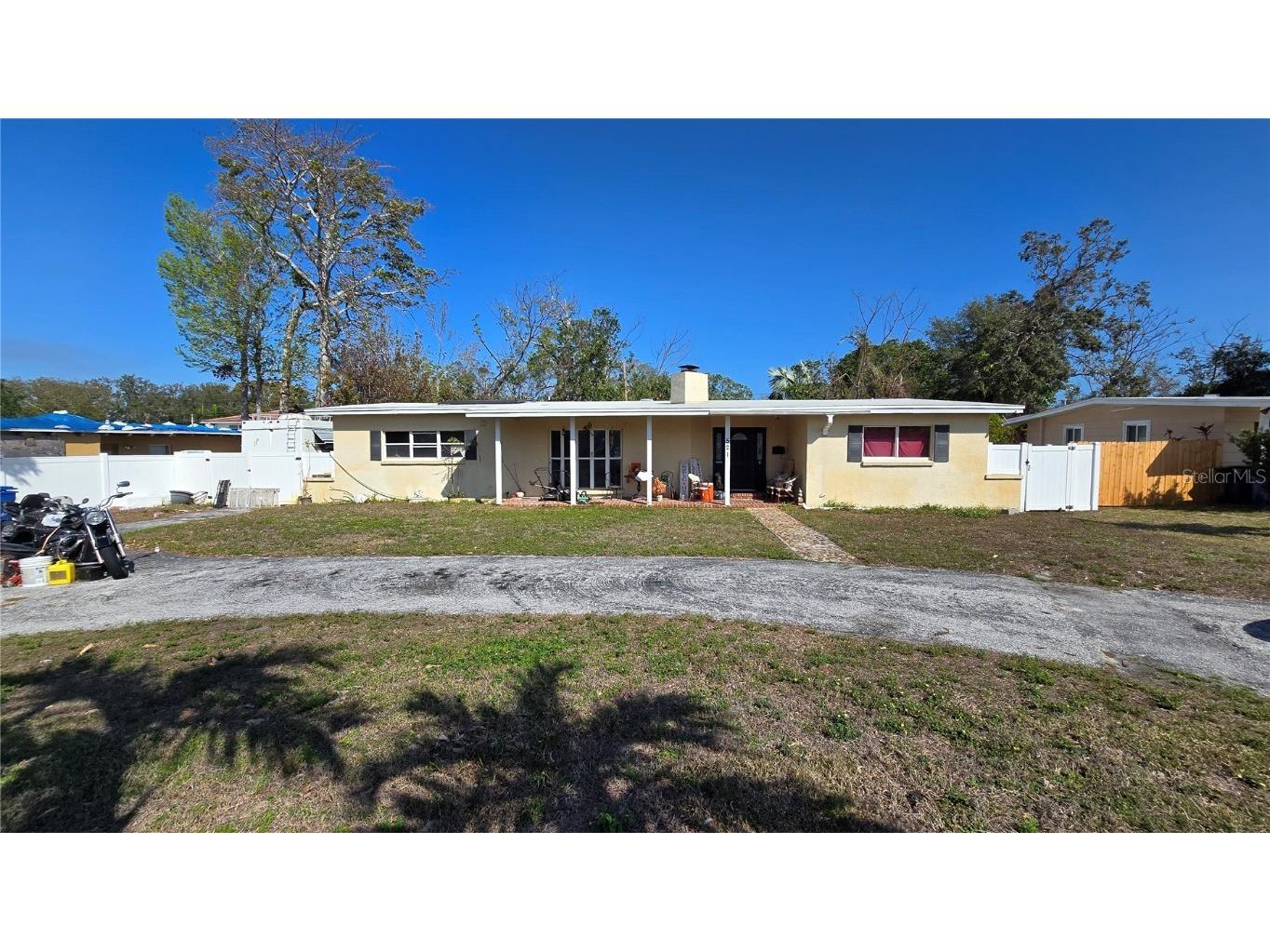 521 51st Avenue S Saint Petersburg FL 33705 TB8348837 image1