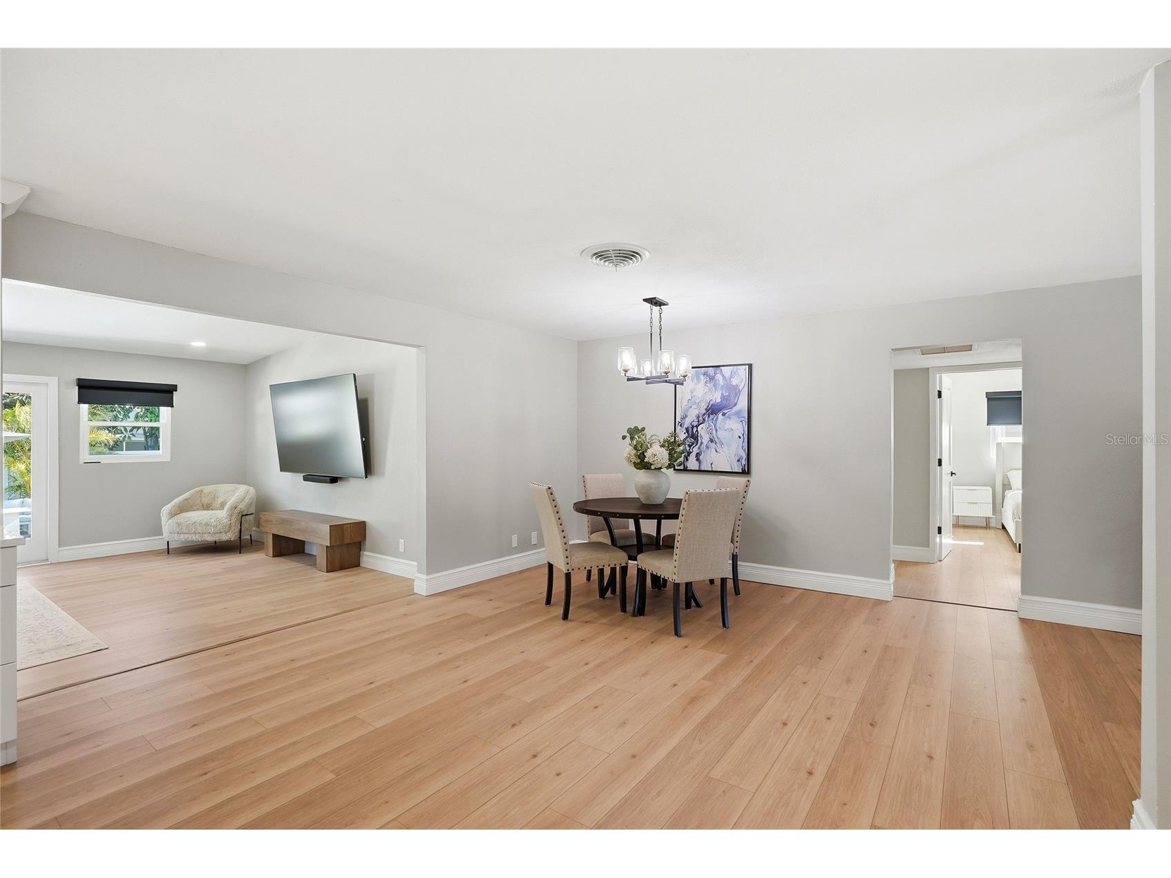 521 51st Avenue S Saint Petersburg FL 33705 TB8490627 image17
