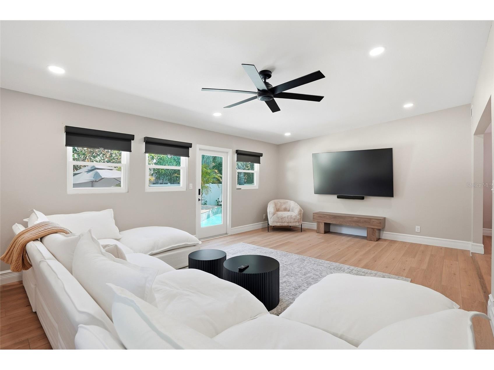521 51st Avenue S Saint Petersburg FL 33705 TB8490627 image20