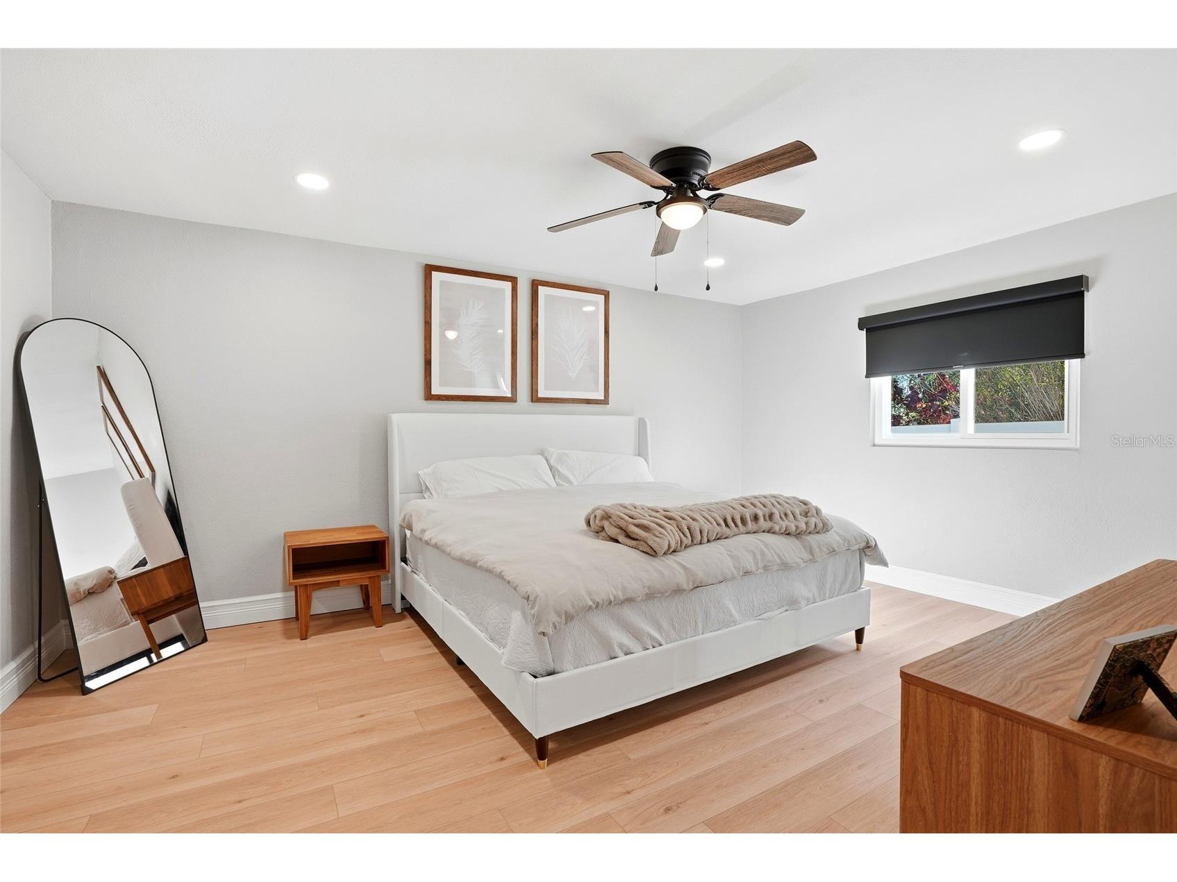 521 51st Avenue S Saint Petersburg FL 33705 TB8490627 image21