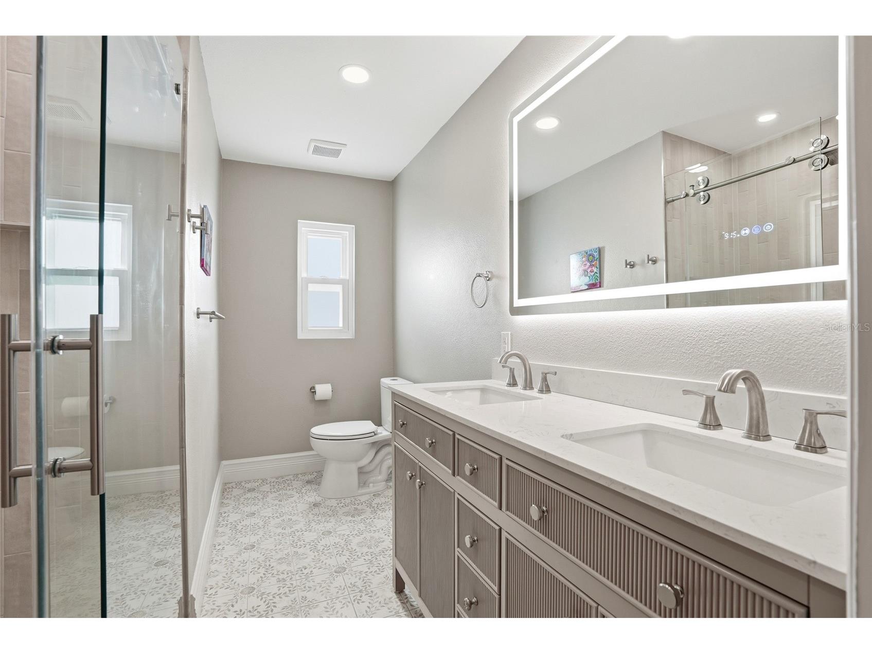 521 51st Avenue S Saint Petersburg FL 33705 TB8490627 image30