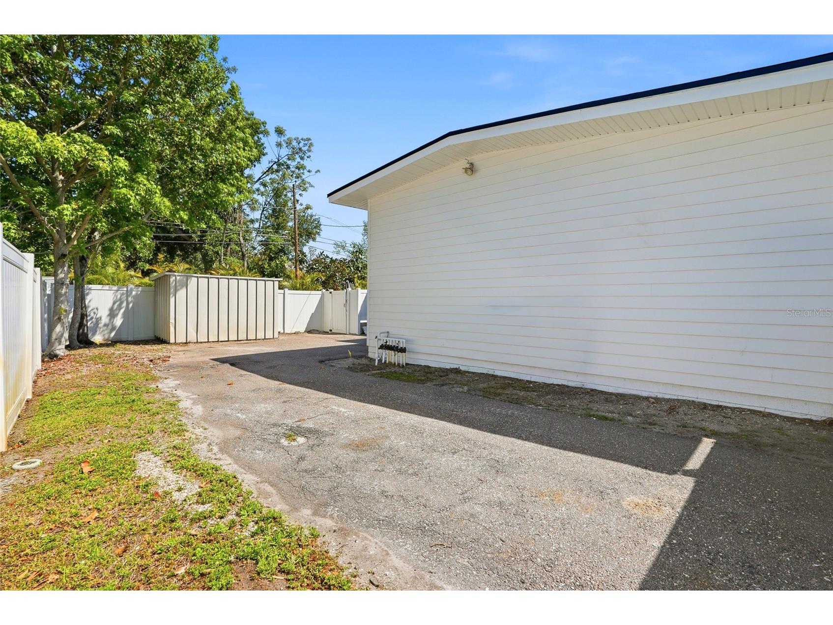 521 51st Avenue S Saint Petersburg FL 33705 TB8490627 image43
