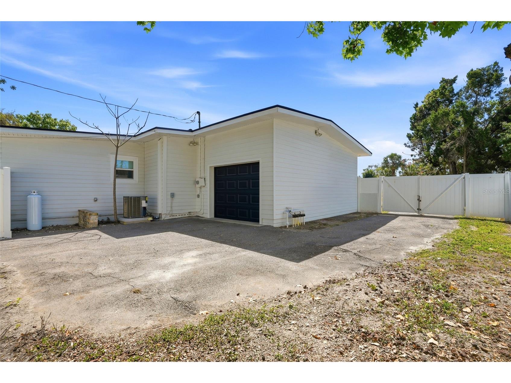 521 51st Avenue S Saint Petersburg FL 33705 TB8490627 image44