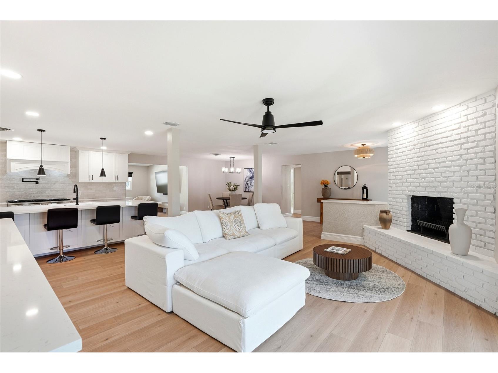 521 51st Avenue S Saint Petersburg FL 33705 TB8490627 image7
