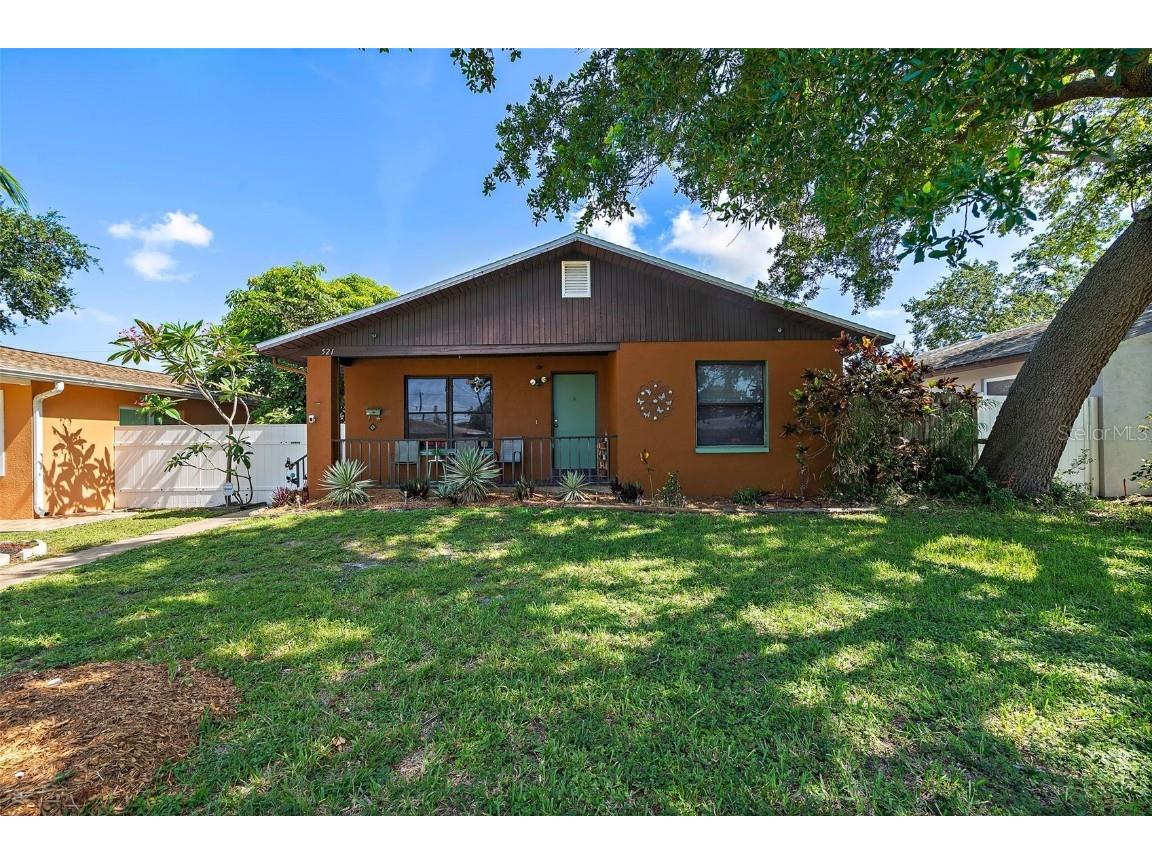 521 89th Avenue N Saint Petersburg FL 33702 U8251781 image1