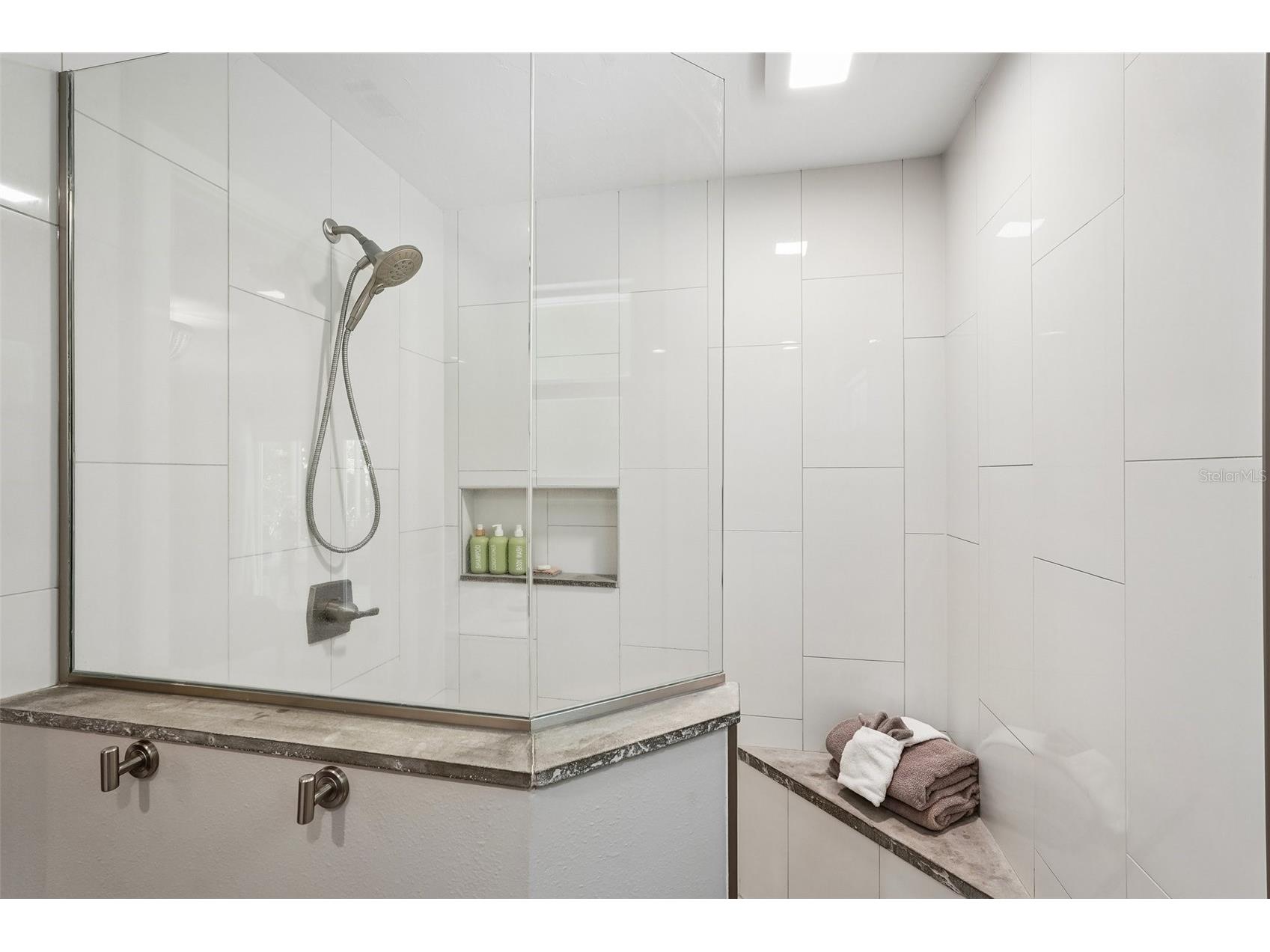 521 Avalon Road Venice FL 34293 A4695136 image14
