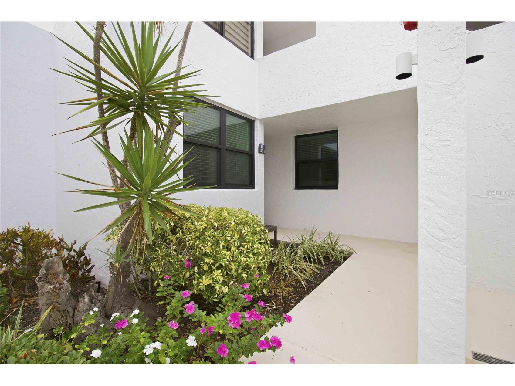 521 Bayport Way #521 Longboat Key FL 34228 - GULF OF MEXICO & SARASOTA BAY TB8518960 image2