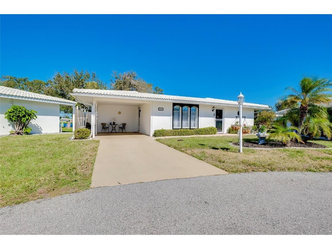 521 Circlewood Drive #Q11 Venice FL 34293 N6140211 image1