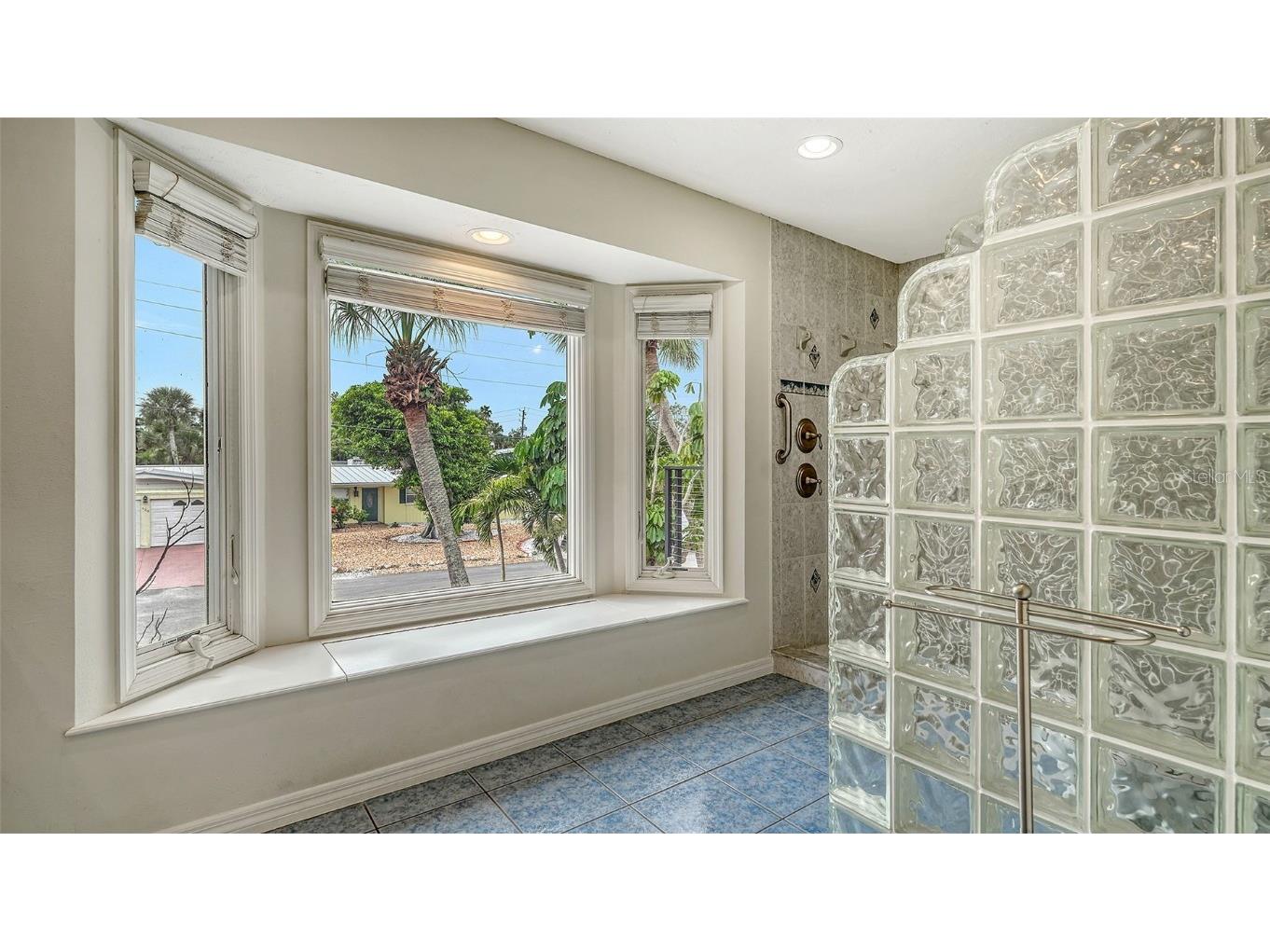 521 Cummings Street Sarasota FL 34242 A4667165 image10