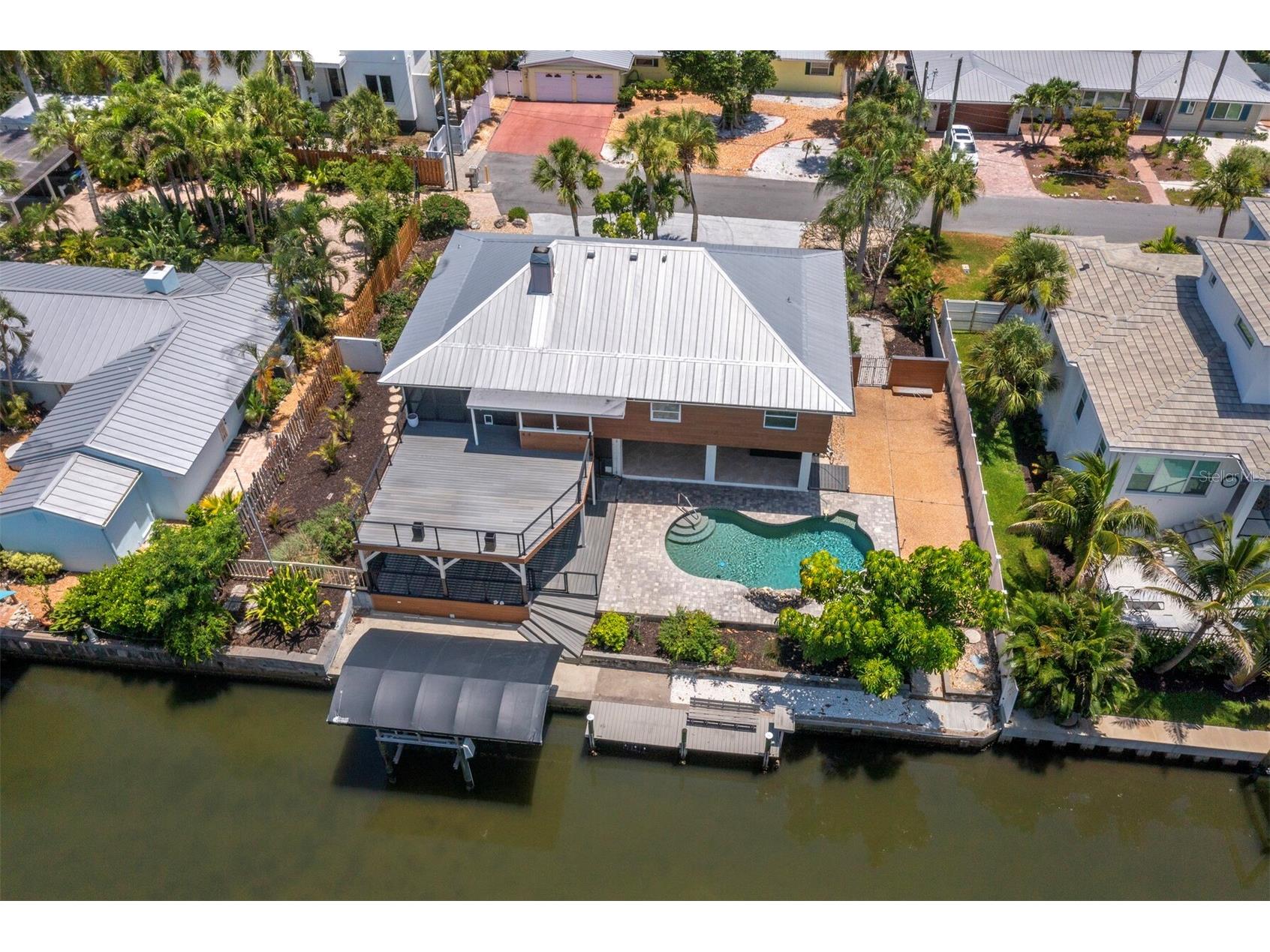 521 Cummings Street Sarasota FL 34242 A4696604 image1