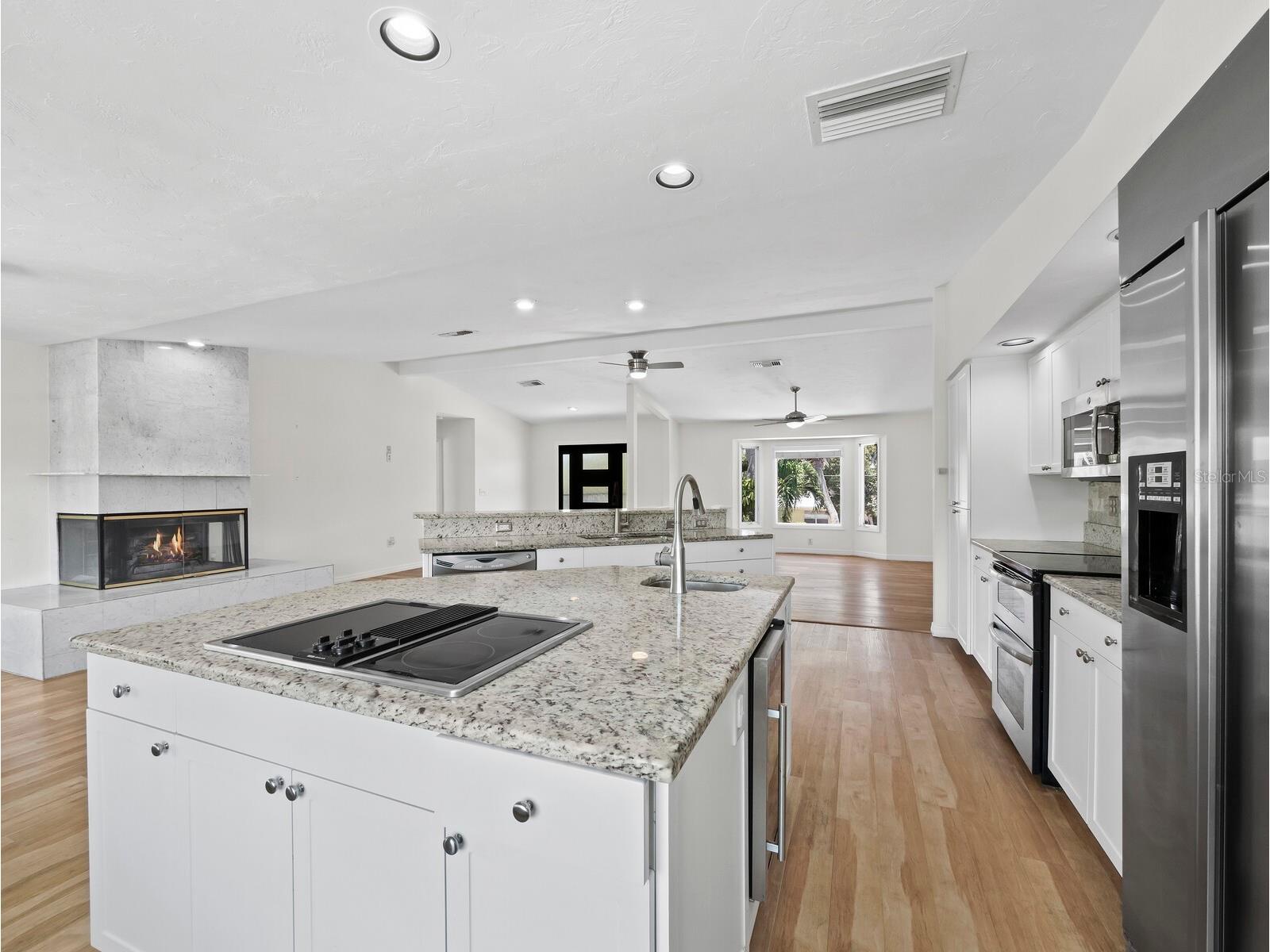 521 Cummings Street Sarasota FL 34242 A4696604 image13