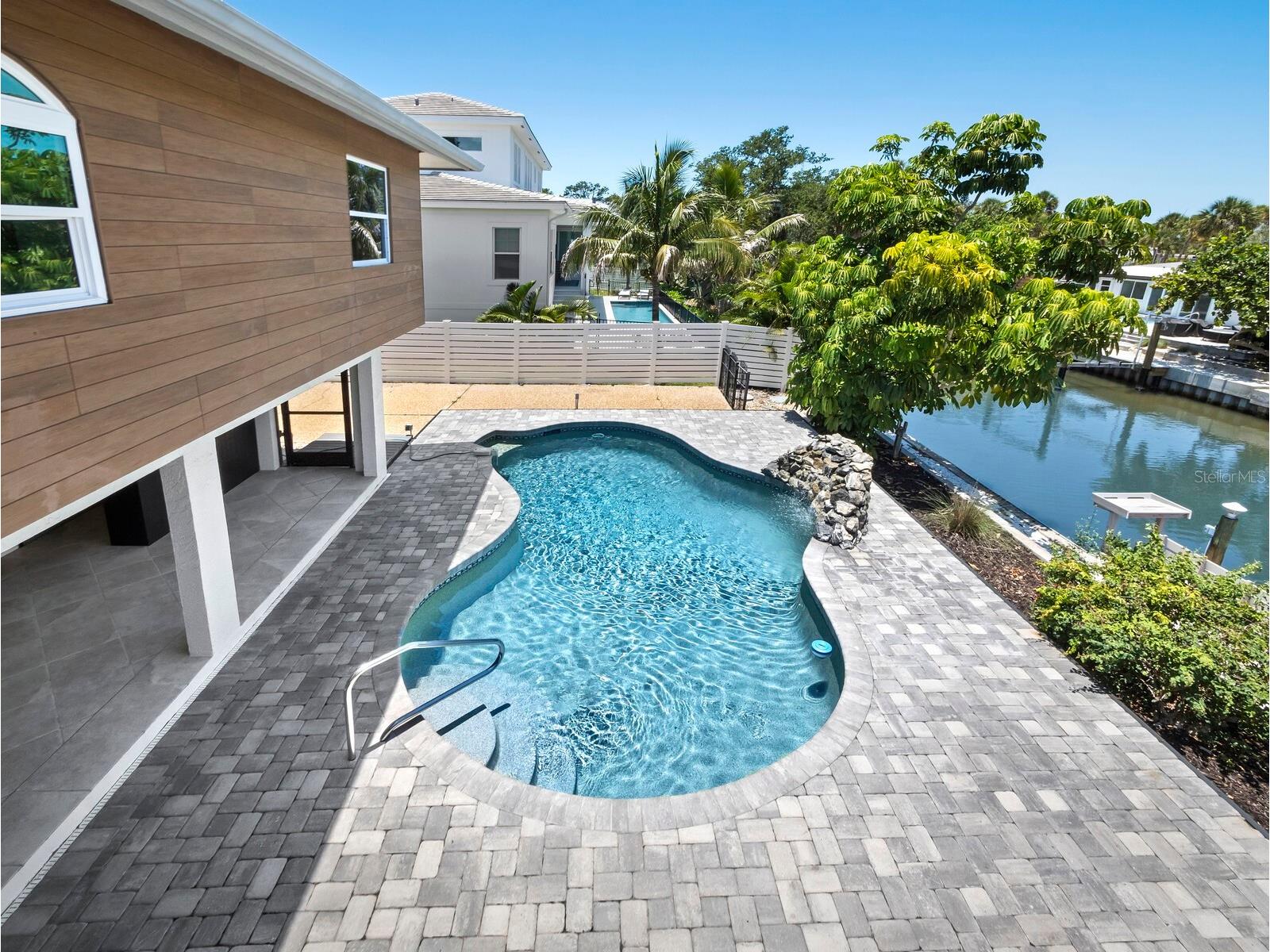 521 Cummings Street Sarasota FL 34242 A4696604 image15