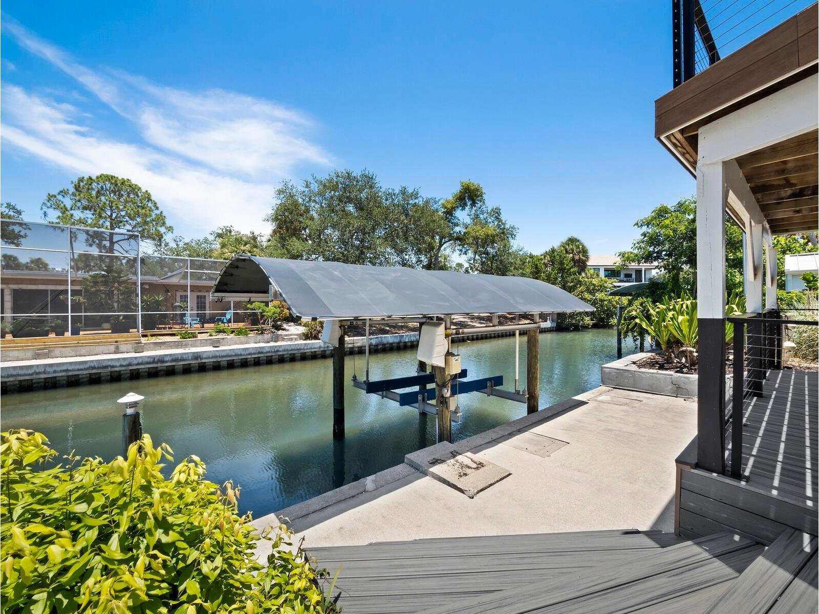 521 Cummings Street Sarasota FL 34242 A4696604 image32