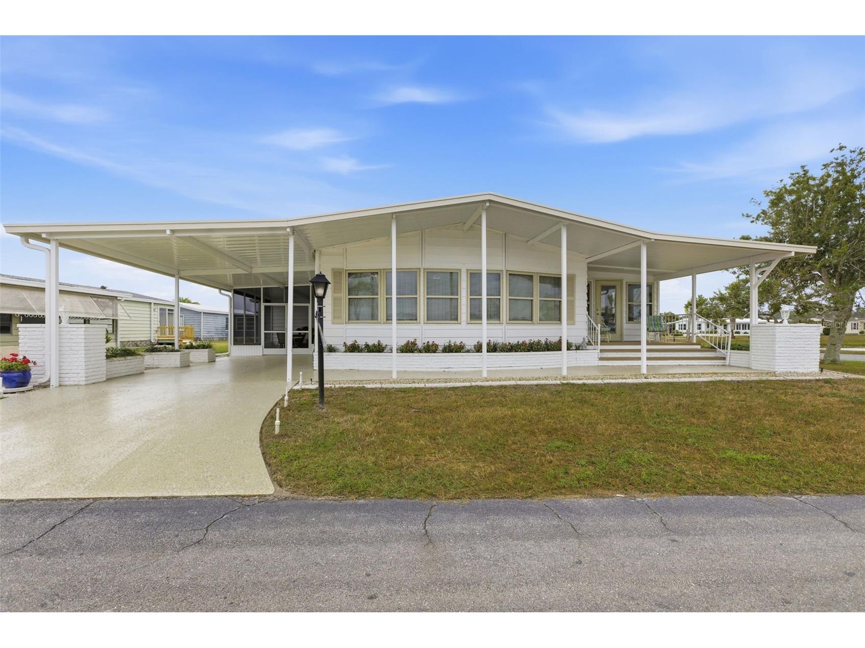 521 El Prado North Port FL 34287 TB8463930 image1