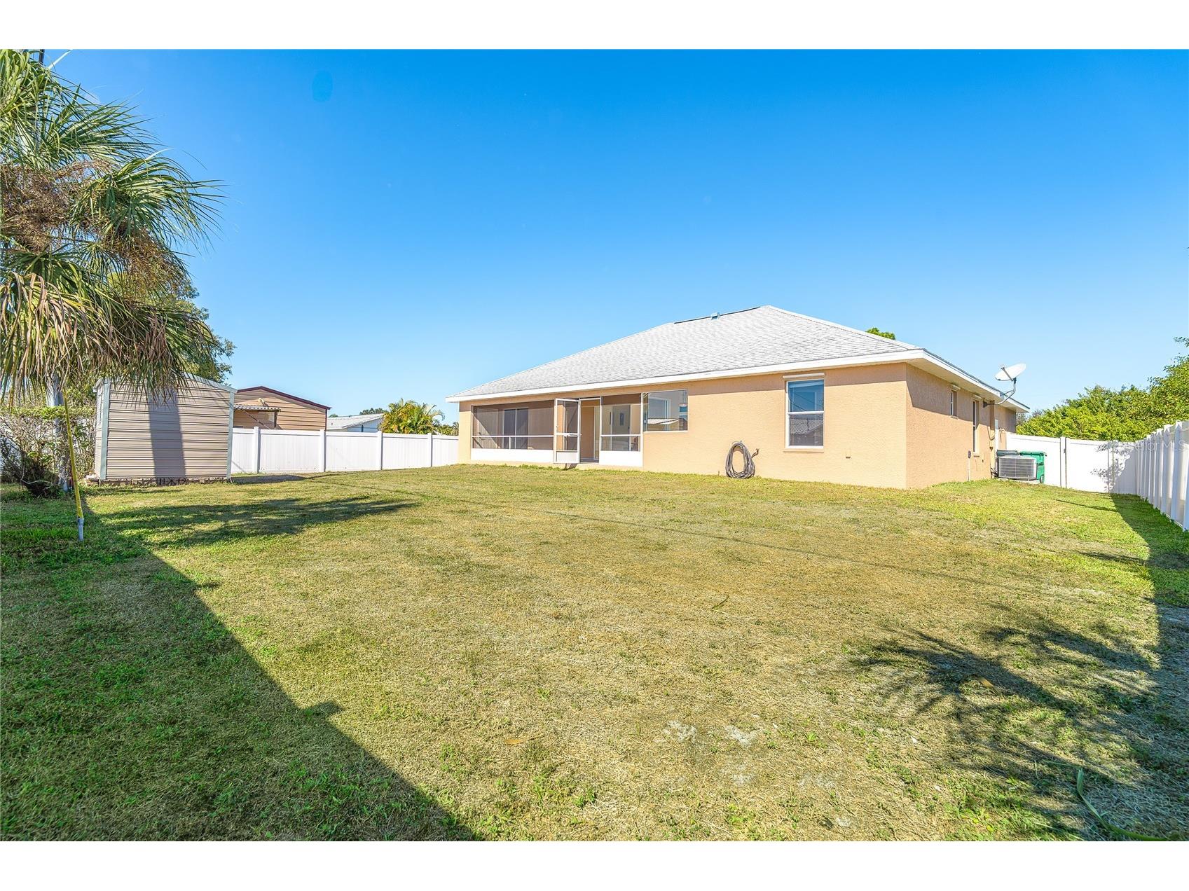 521 Grove Avenue NW Port Charlotte FL 33952 D6145394 image15