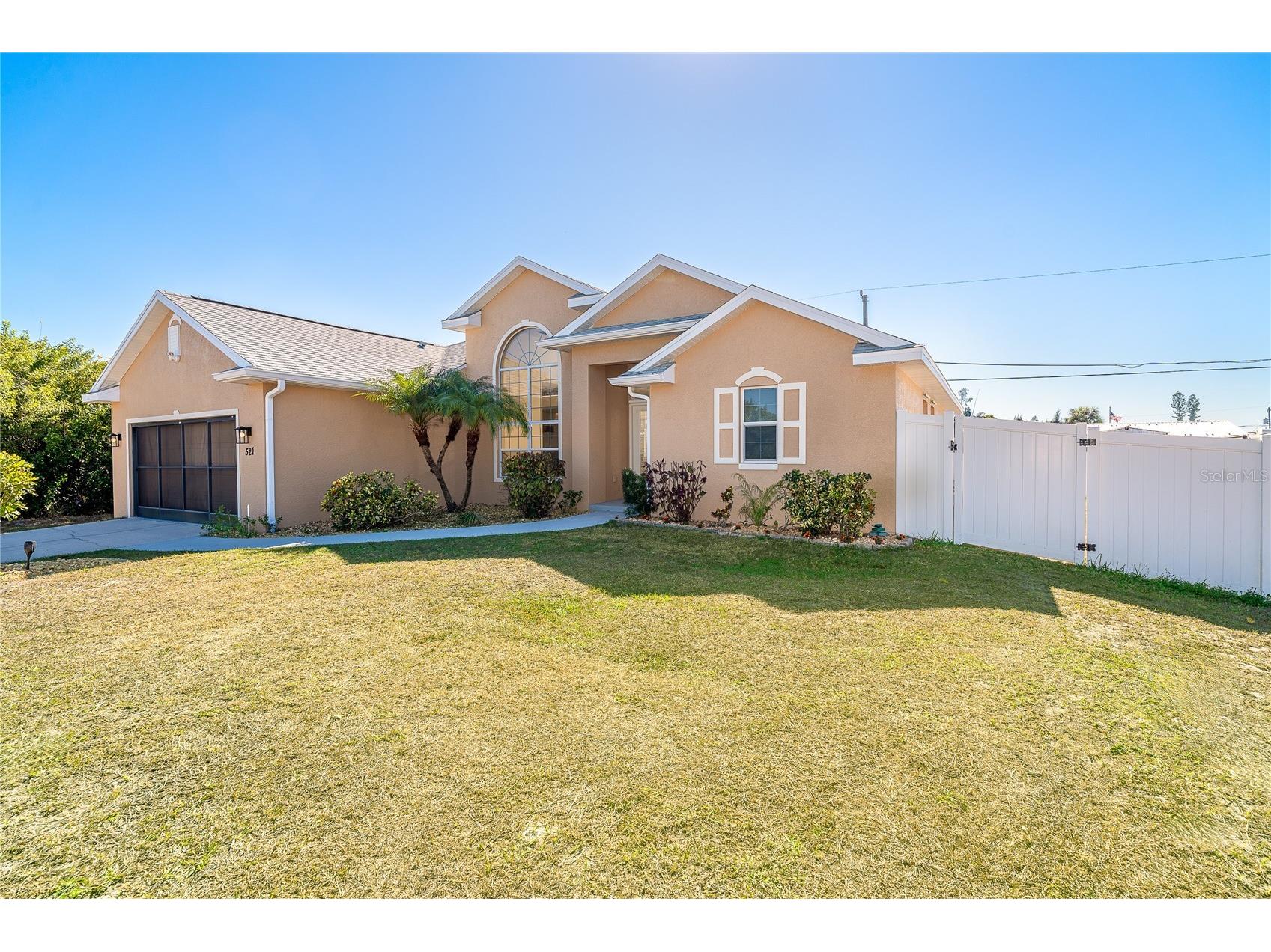 521 Grove Avenue NW Port Charlotte FL 33952 D6145394 image4