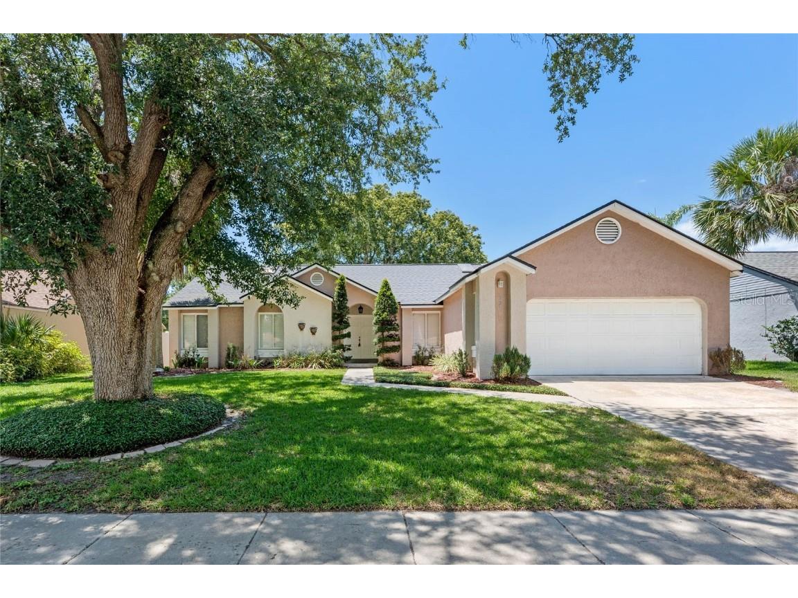 521 Lakeshore Circle Lake Mary FL 32746 O6208322 image1