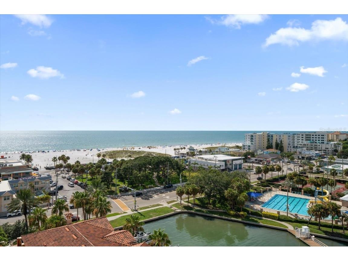 521 Mandalay Avenue #1004 Clearwater Beach FL 33767 U8247833 image1