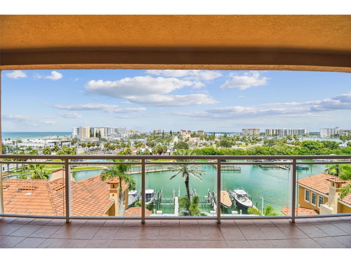 521 Mandalay Avenue #604 Clearwater Beach FL 33767 - ON MANDALAY CHANNEL TB8412235 image1
