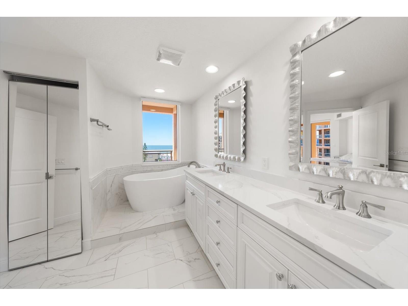 521 Mandalay Avenue #701 Clearwater Beach FL 33767 - MANDALAY CHANNEL TB8492096 image11