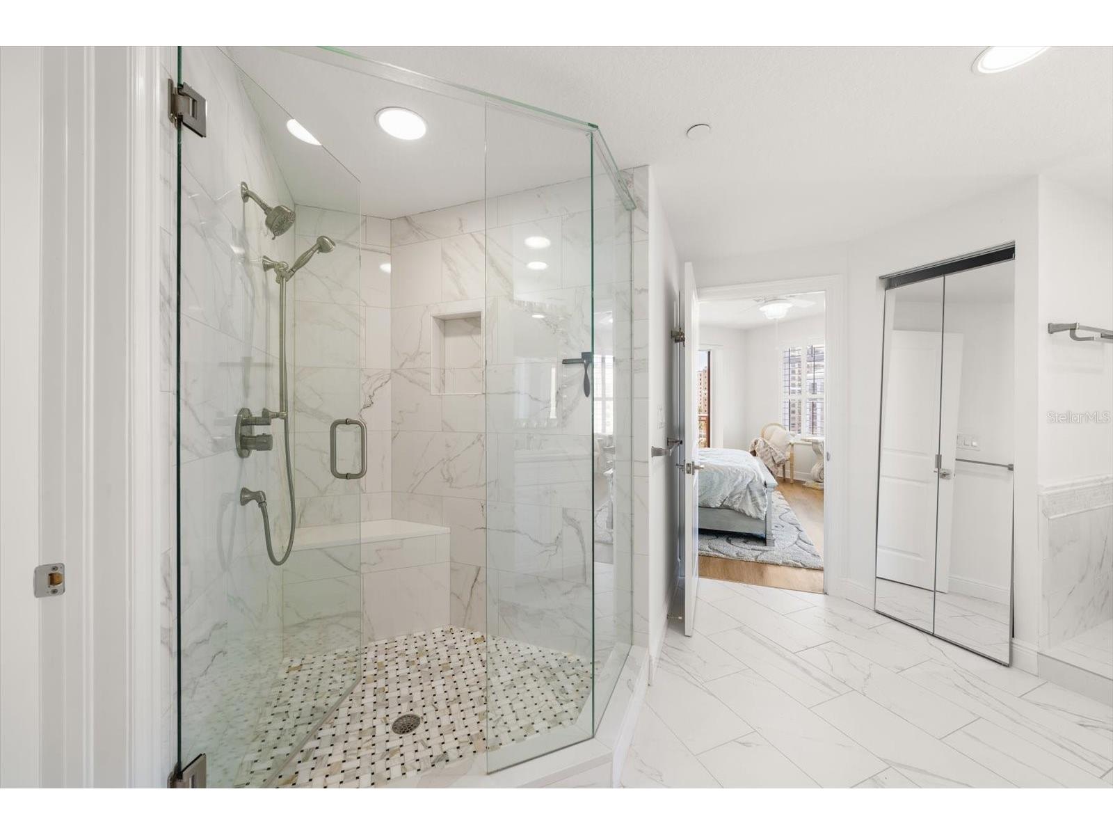 521 Mandalay Avenue #701 Clearwater Beach FL 33767 - MANDALAY CHANNEL TB8492096 image12