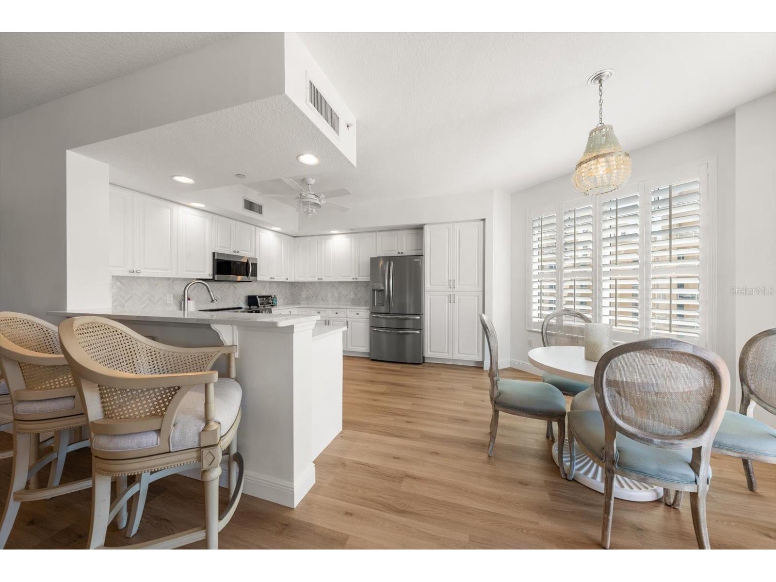 521 Mandalay Avenue #701 Clearwater Beach FL 33767 - MANDALAY CHANNEL TB8492096 image15