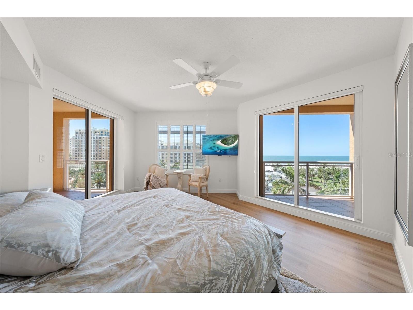 521 Mandalay Avenue #701 Clearwater Beach FL 33767 - MANDALAY CHANNEL TB8492096 image8