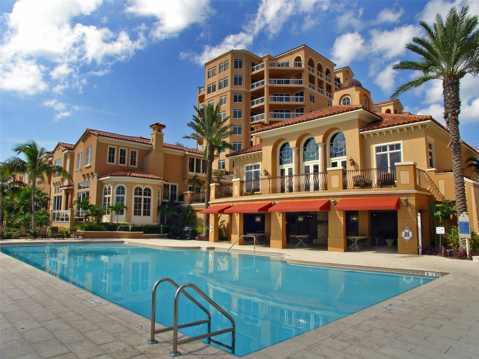 521 Mandalay Avenue #704 Clearwater Beach FL 33767 - MANDALAY CHANNEL TB8521232 image2