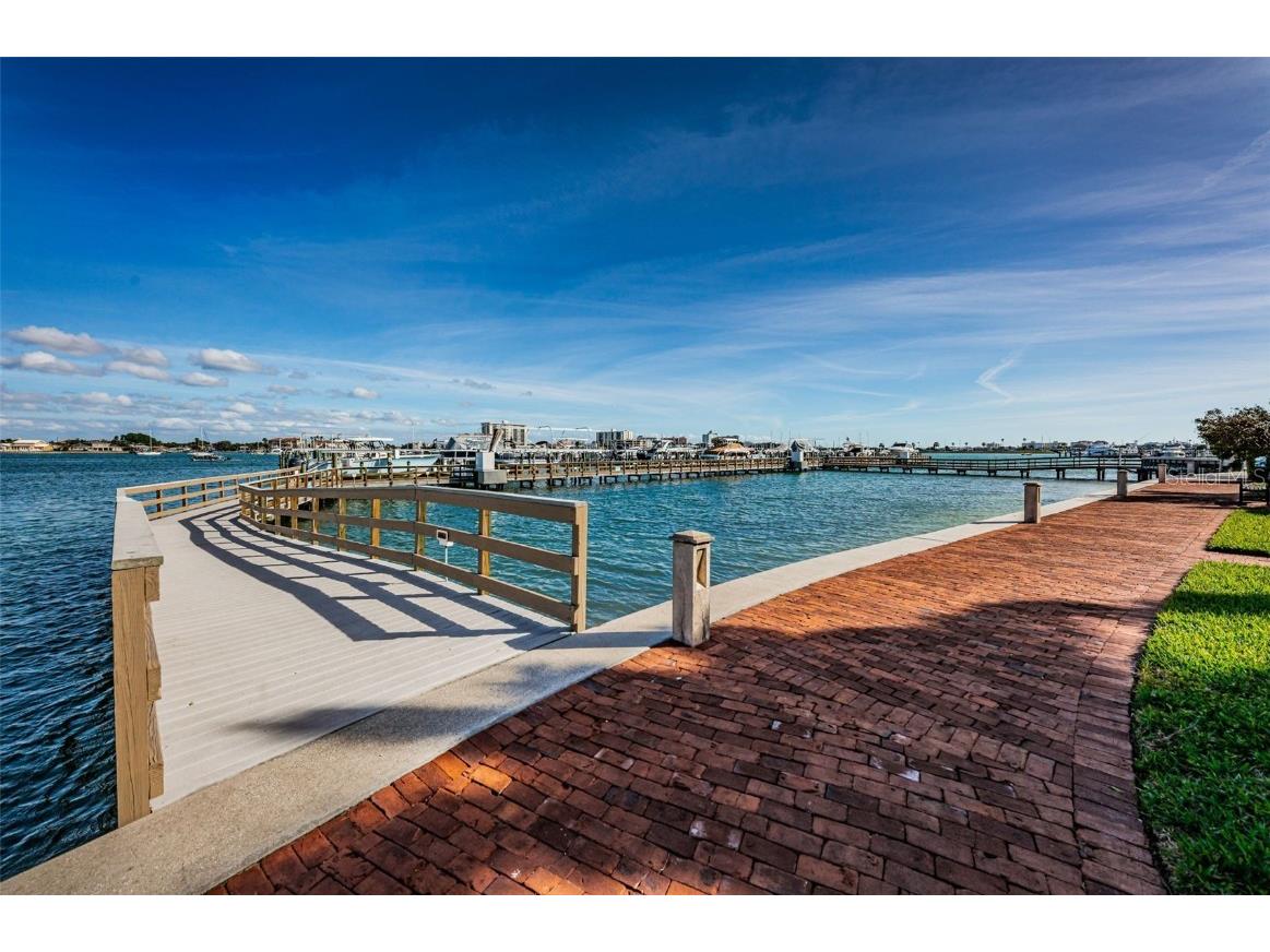 521 Mandalay Avenue #907 Clearwater Beach FL 33767 - MANDALAY CHANNEL TB8454683 image79