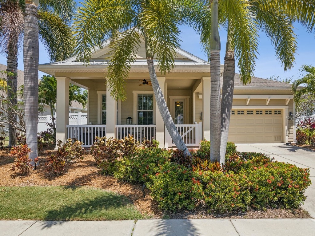 521 Manns Harbor Drive Apollo Beach FL 33572 T3521291 image1
