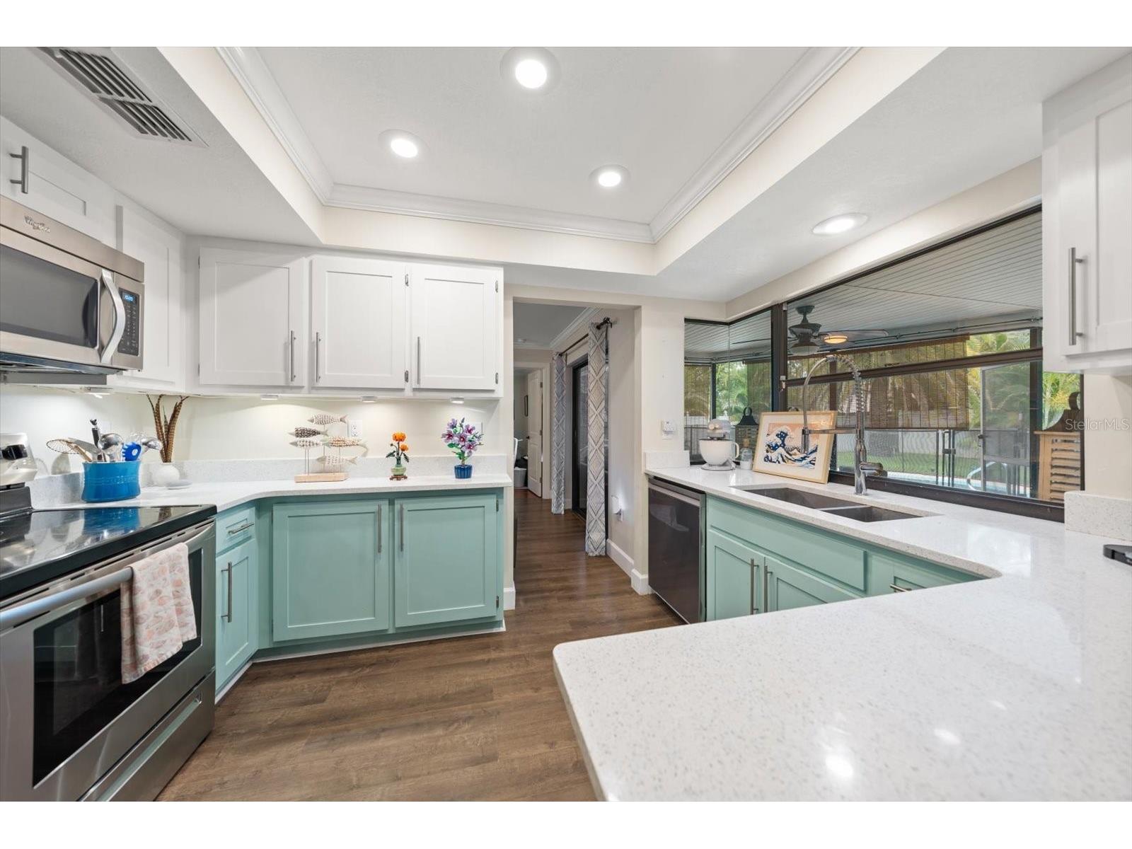 521 Meravan Drive Palm Harbor FL 34683 TB8516343 image10