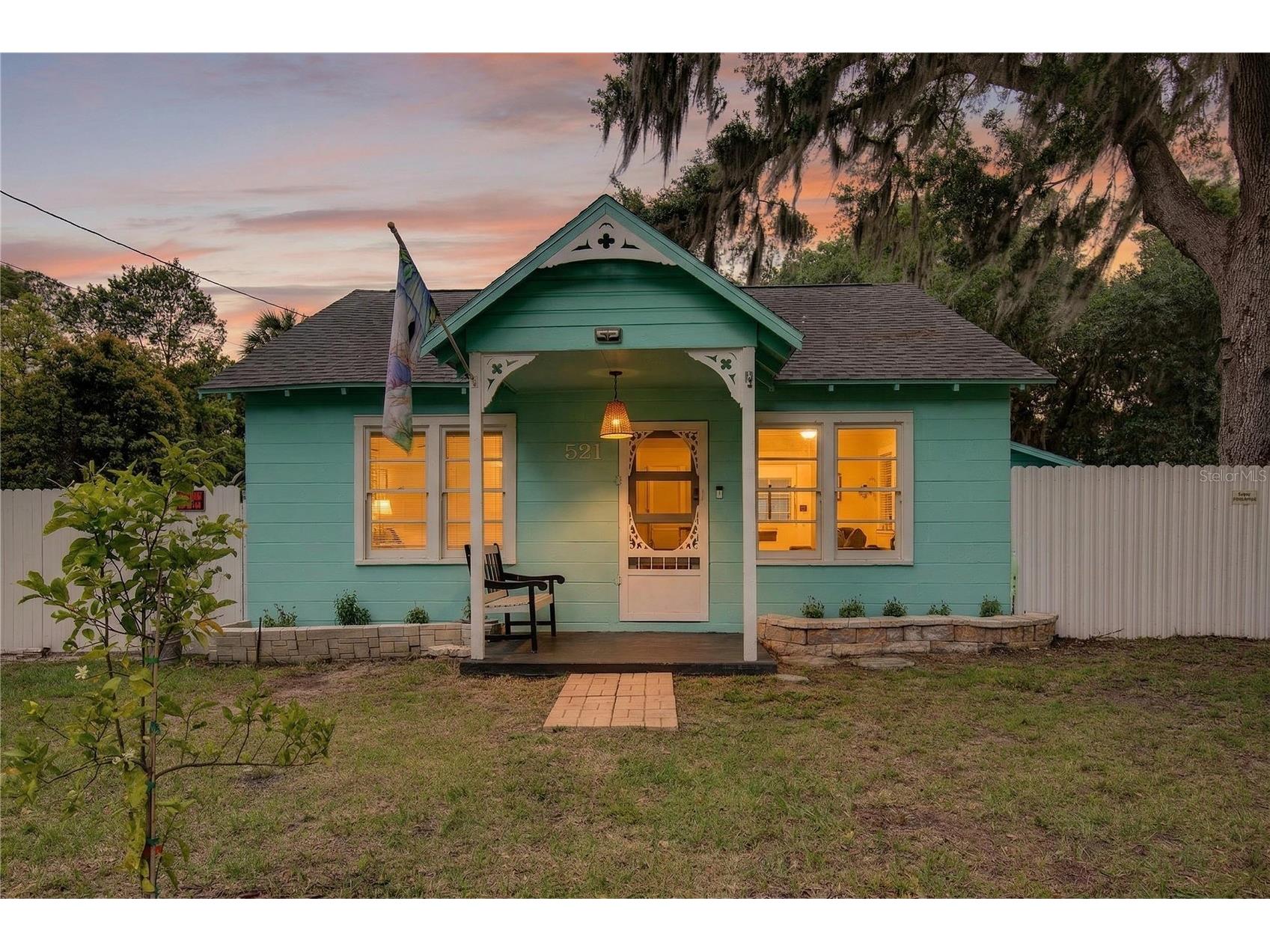 521 Michigan Street Mount Dora FL 32757 O6389508 image2