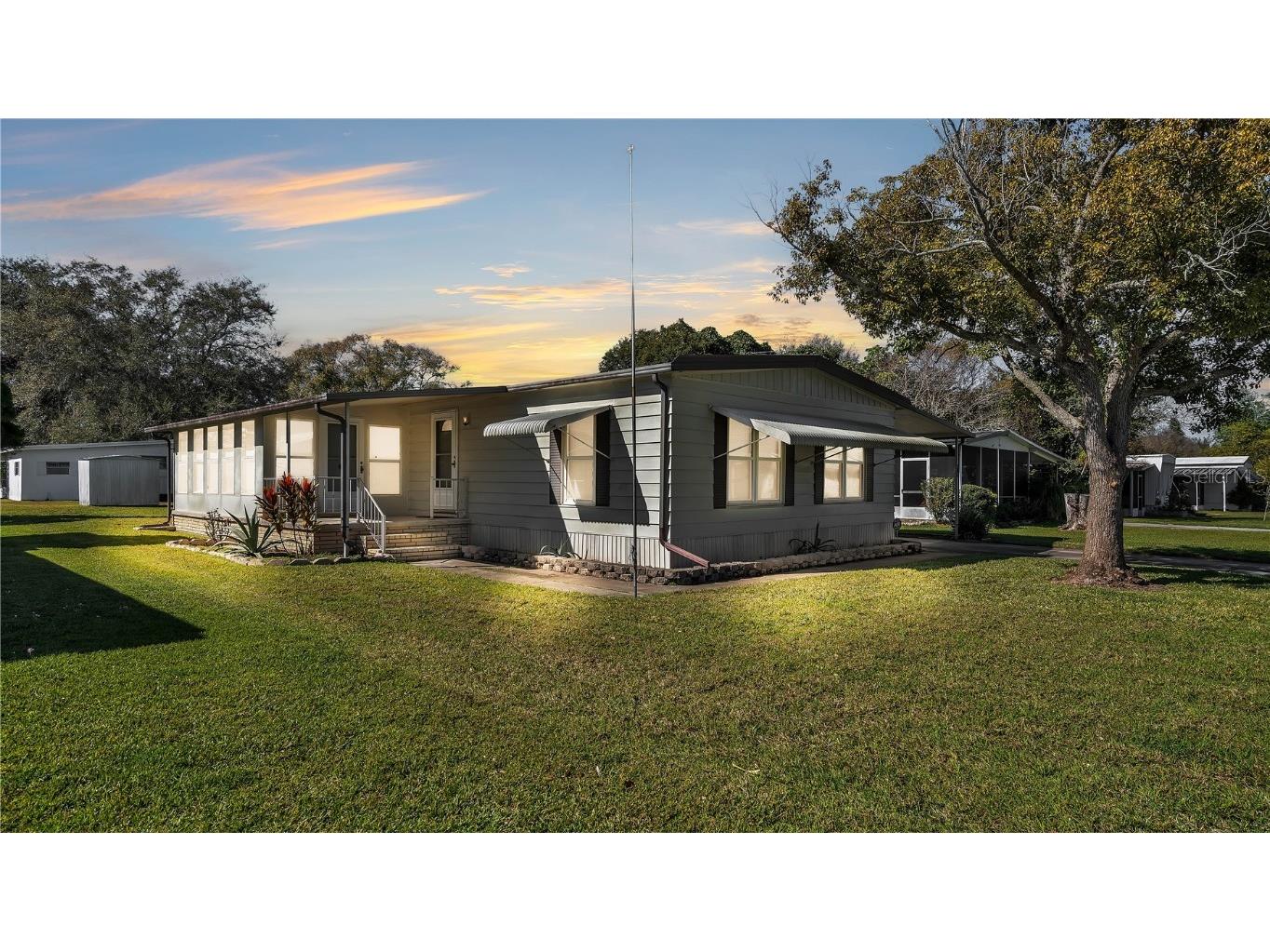 521 Oak Ridge E Lakeland FL 33801 L4941750 image1