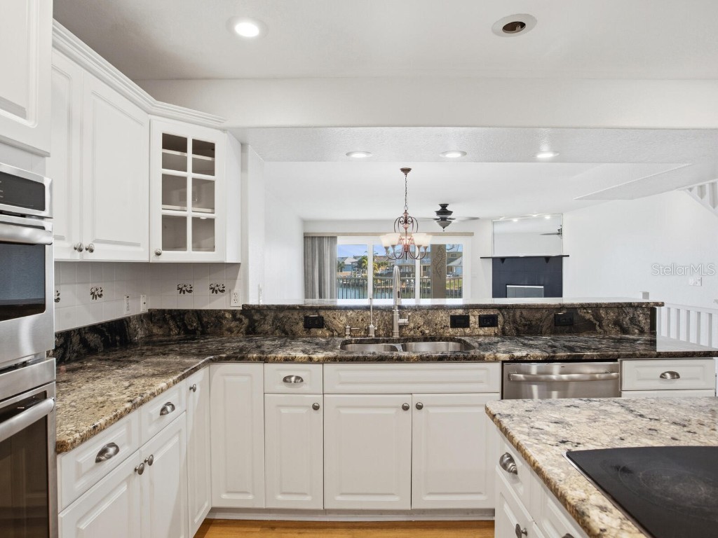 521 Pinellas Bayway S #103 Saint Petersburg FL 33715 - TAMPA BAY TB8452508 image17