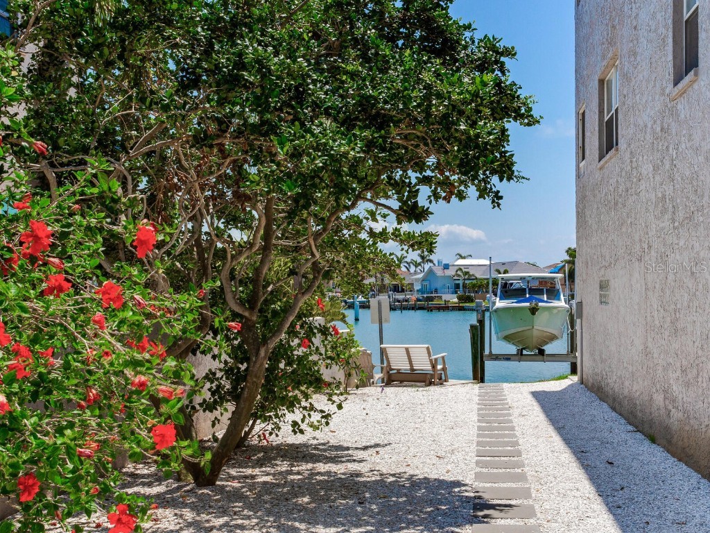 521 Pinellas Bayway S #103 Saint Petersburg FL 33715 - TAMPA BAY TB8452508 image58