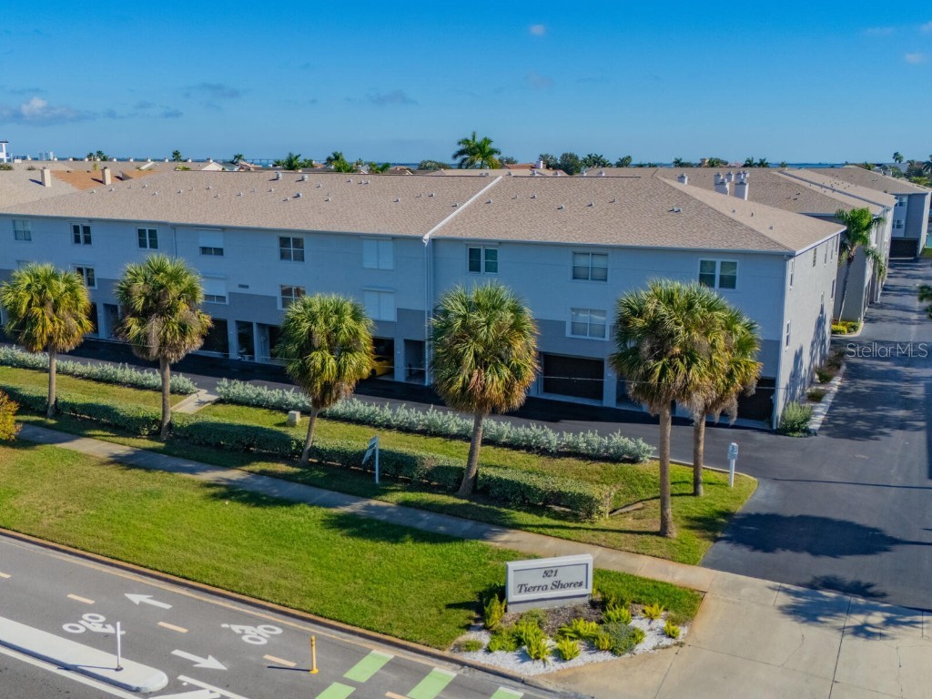 521 Pinellas Bayway S #103 Saint Petersburg FL 33715 - TAMPA BAY TB8452508 image78