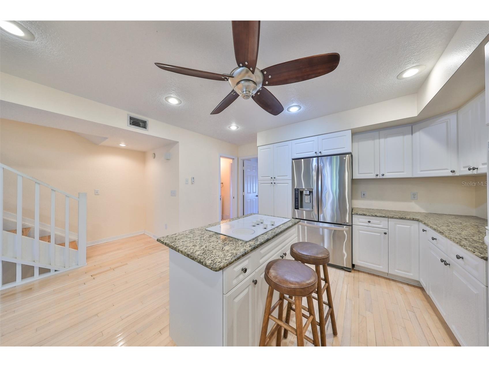 521 Pinellas Bayway S #202 Saint Petersburg FL 33715 TB8488471 image14