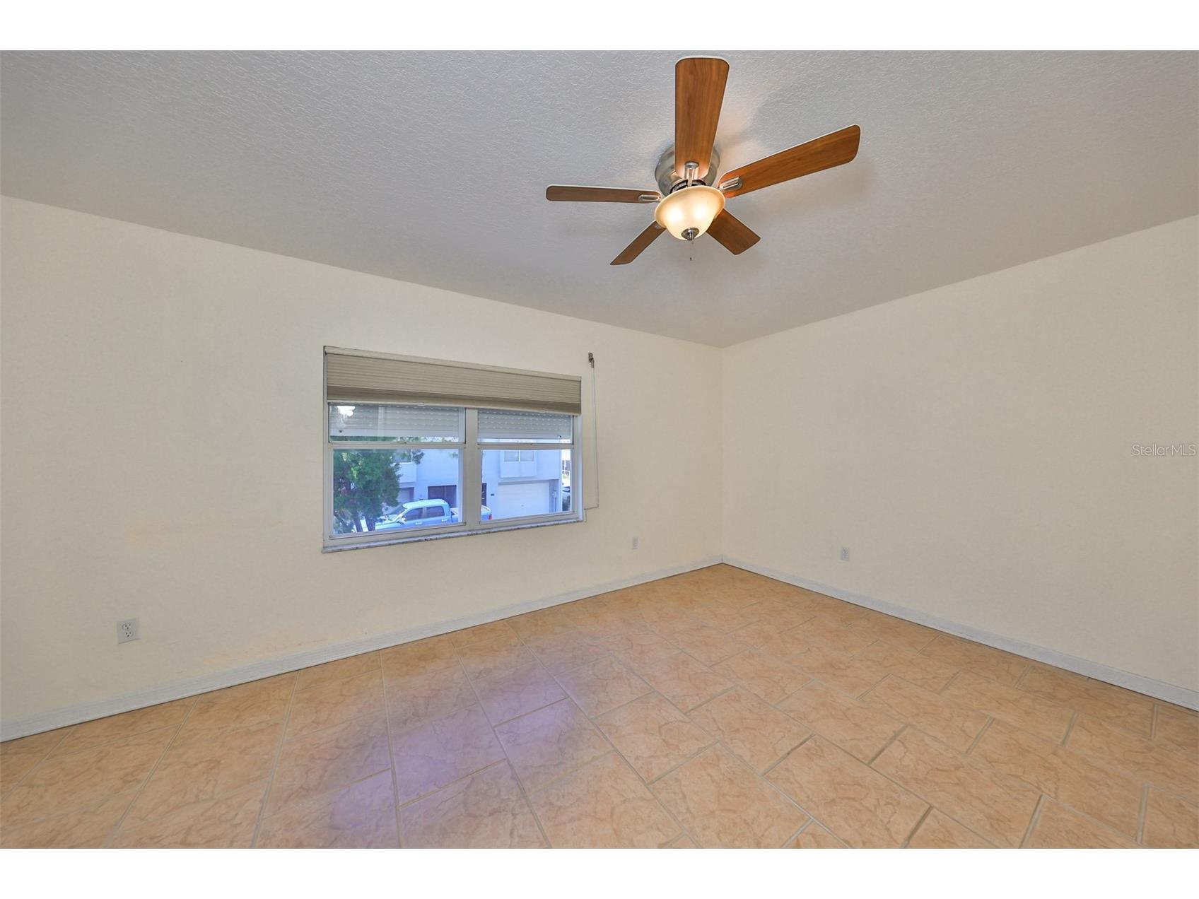521 Pinellas Bayway S #202 Saint Petersburg FL 33715 TB8488471 image16