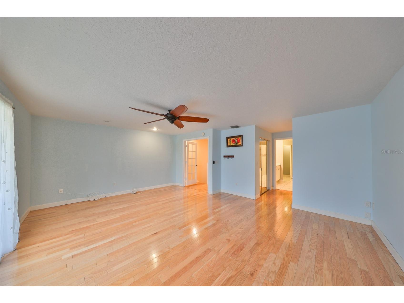 521 Pinellas Bayway S #202 Saint Petersburg FL 33715 TB8488471 image24