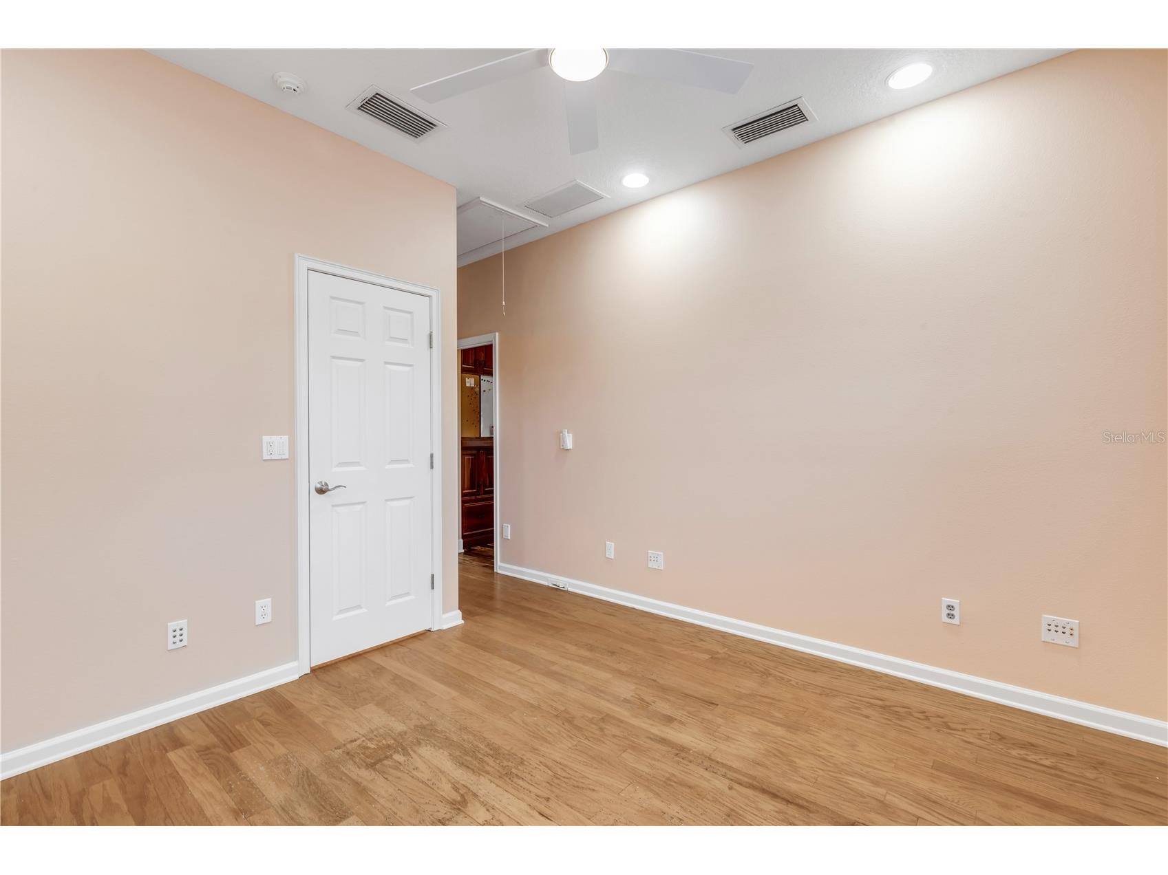 521 S Peninsula Avenue New Smyrna Beach FL 32169 NS1088603 image26