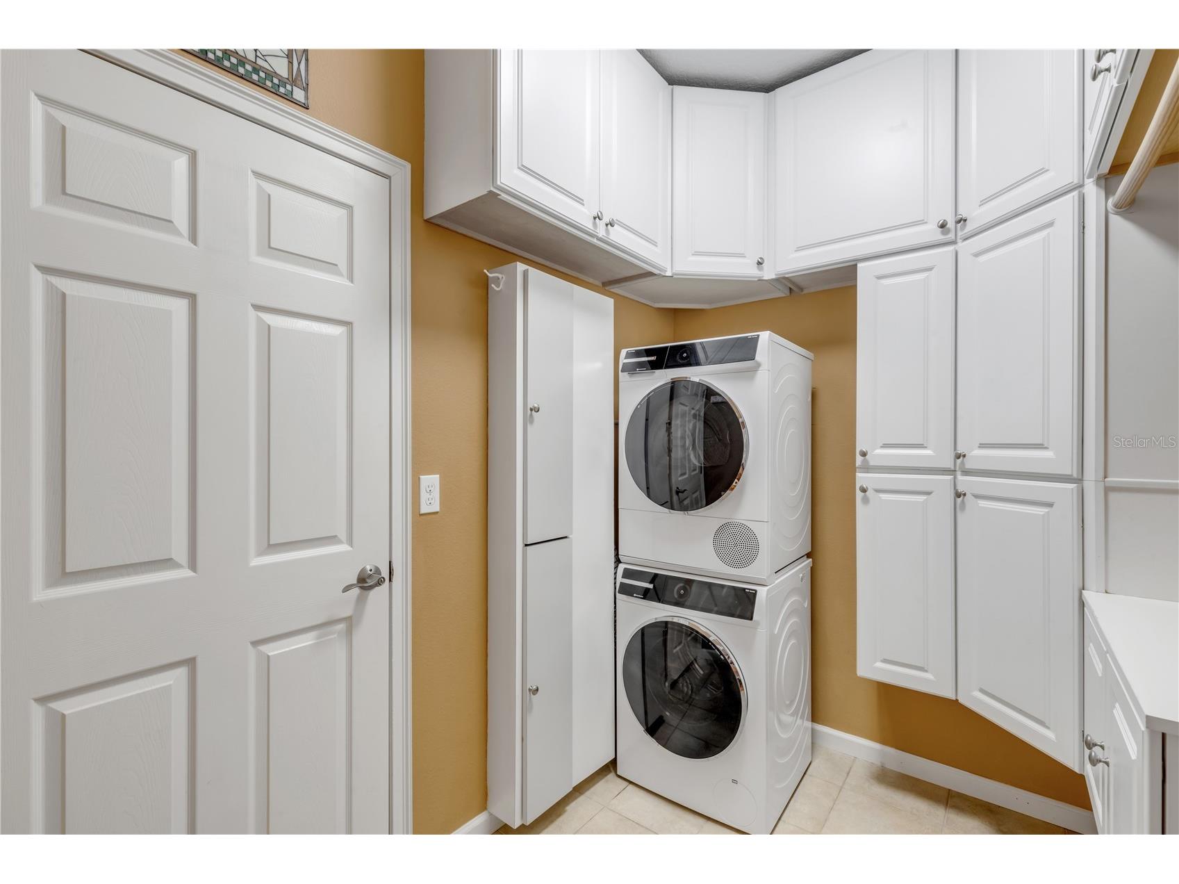 521 S Peninsula Avenue New Smyrna Beach FL 32169 NS1088603 image33