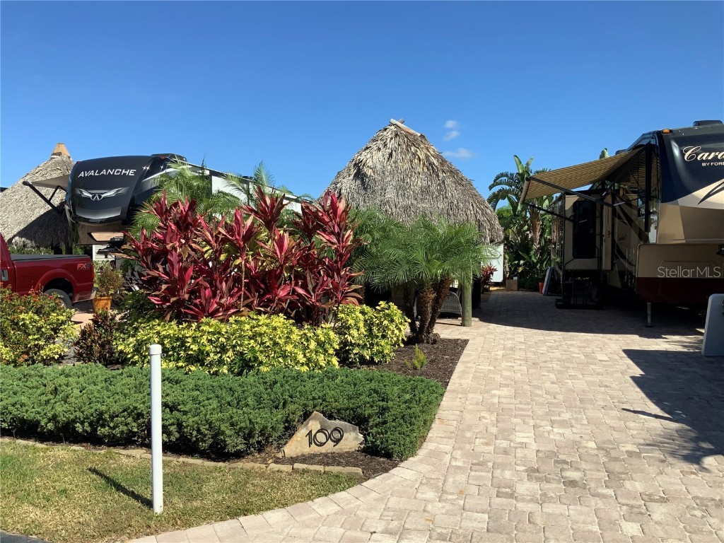 521 SW 39th Cove S #109 Okeechobee FL 34974 OK222645 image1