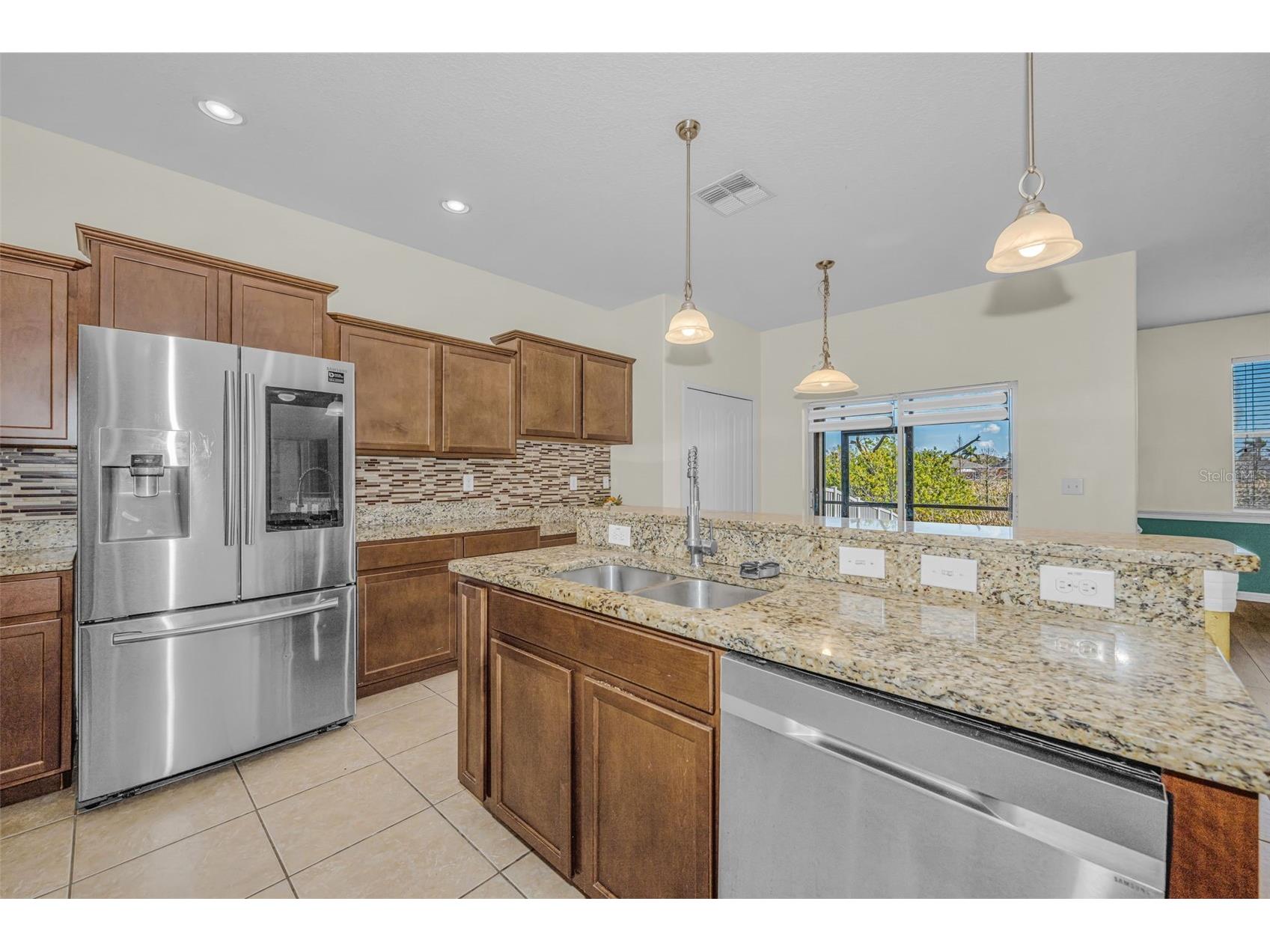 521 Vista Ridge Drive Ruskin FL 33570 TB8479926 image10