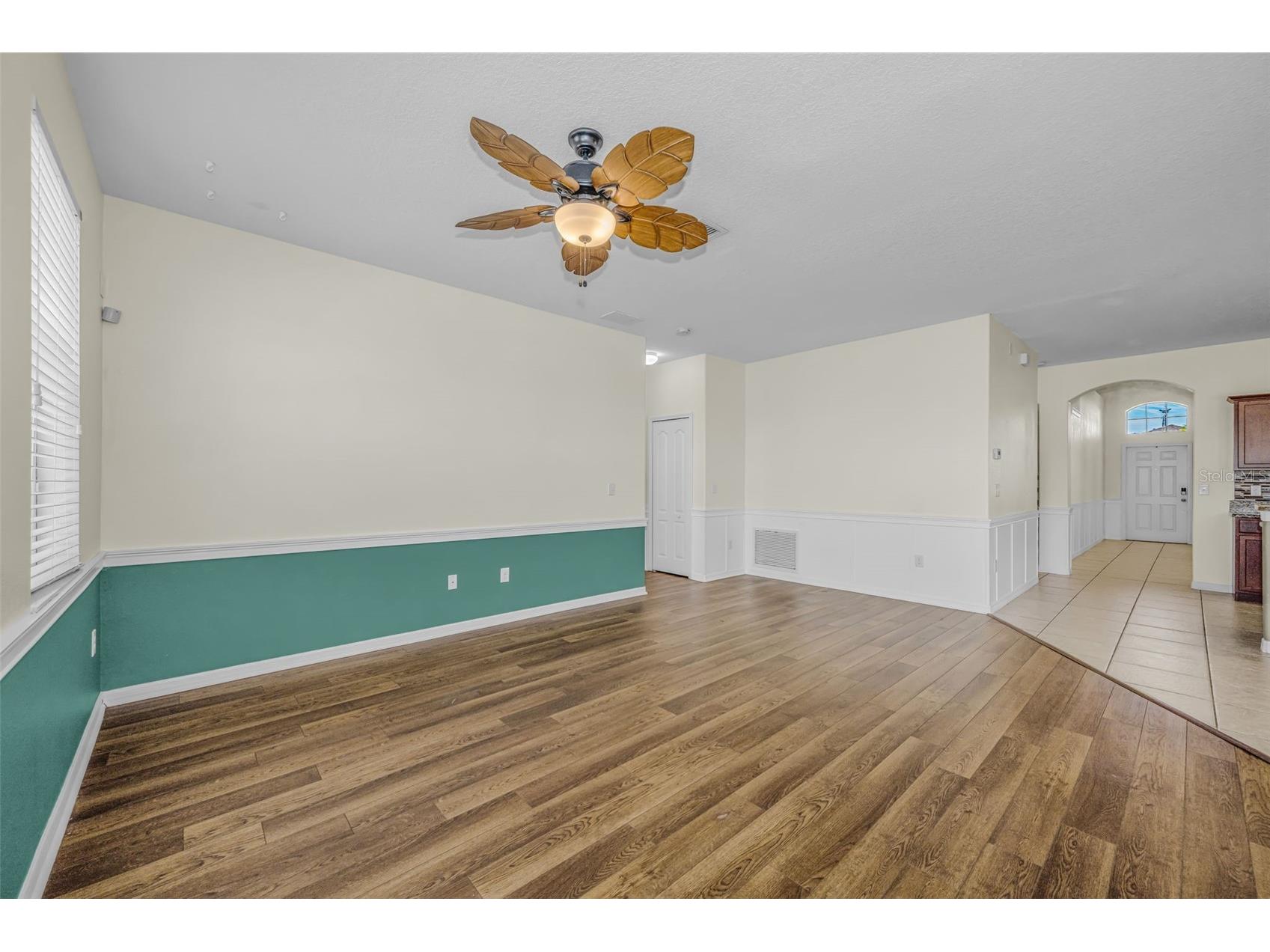 521 Vista Ridge Drive Ruskin FL 33570 TB8479926 image27