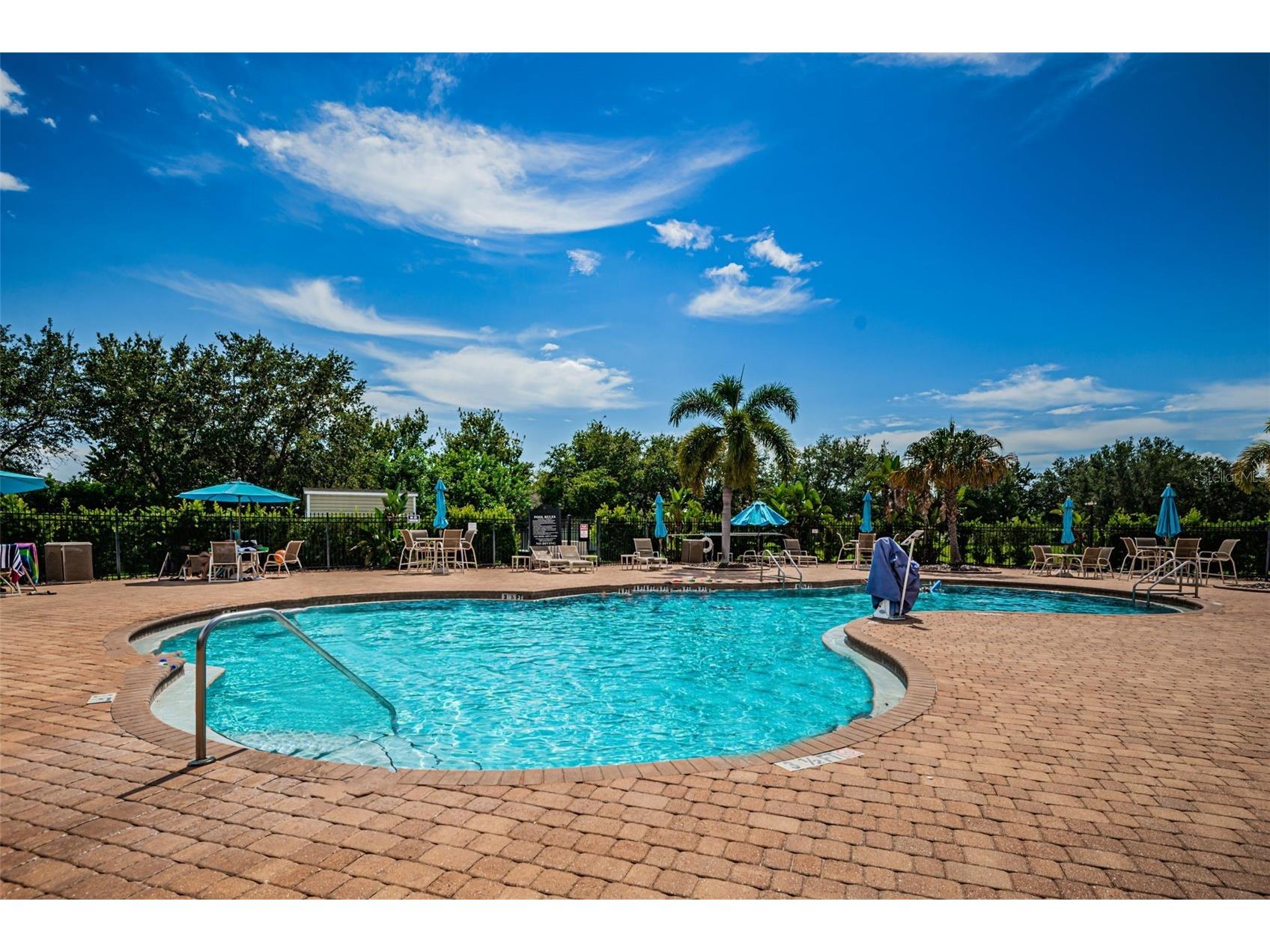 521 Vista Ridge Drive Ruskin FL 33570 TB8479926 image71