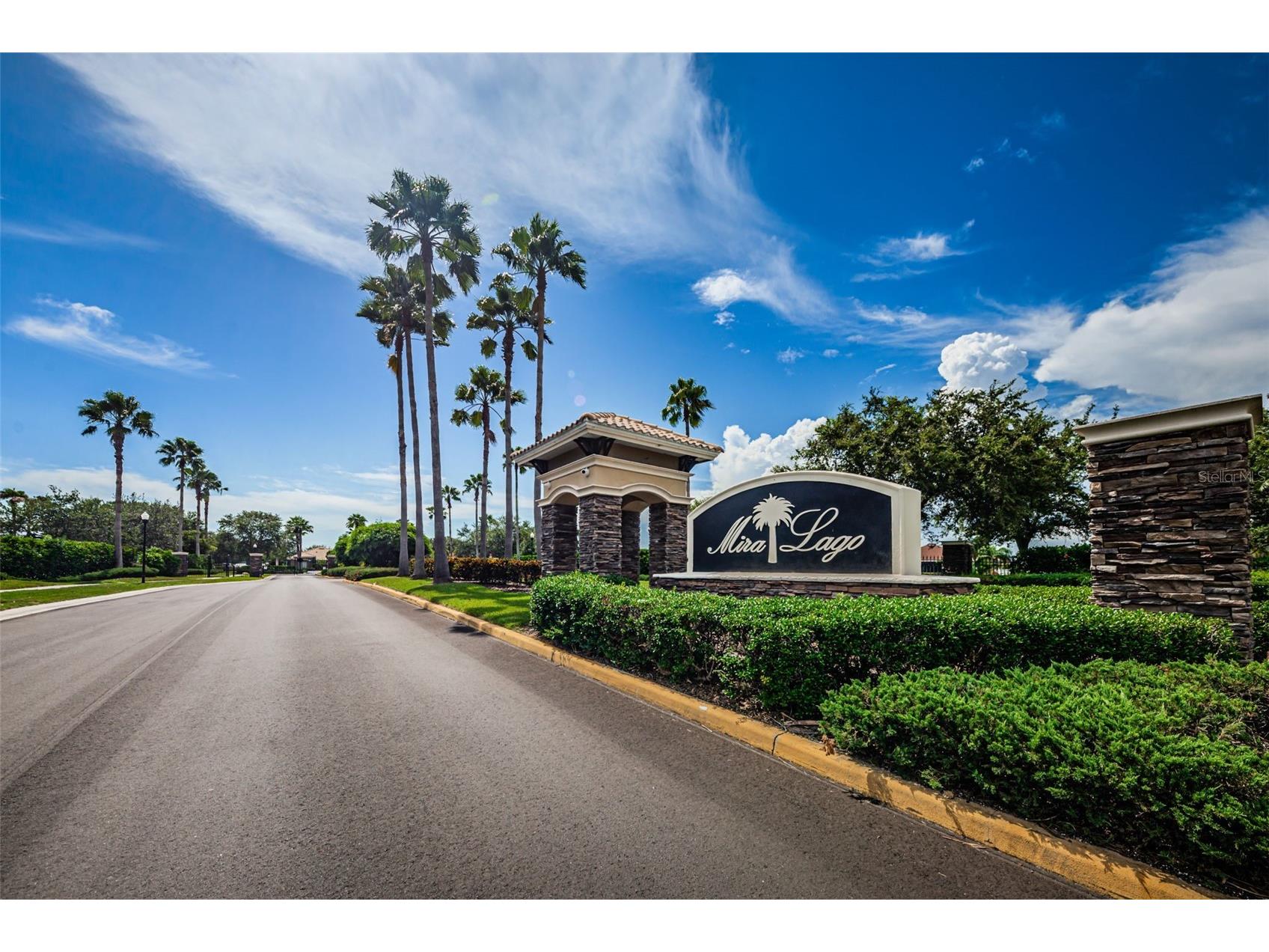 521 Vista Ridge Drive Ruskin FL 33570 TB8479926 image80